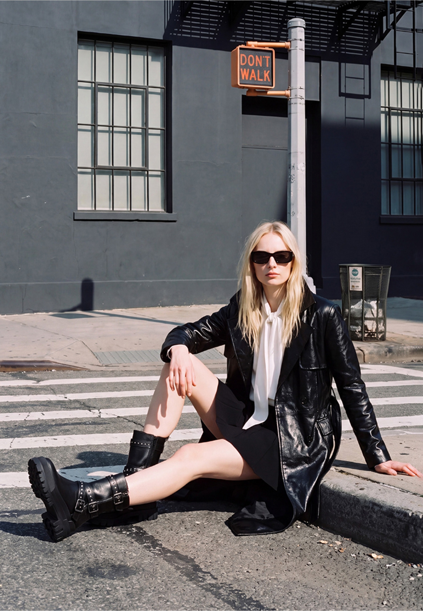 Buffalo Stiefelette »Buffalo ASPHA ZIP BIKER«