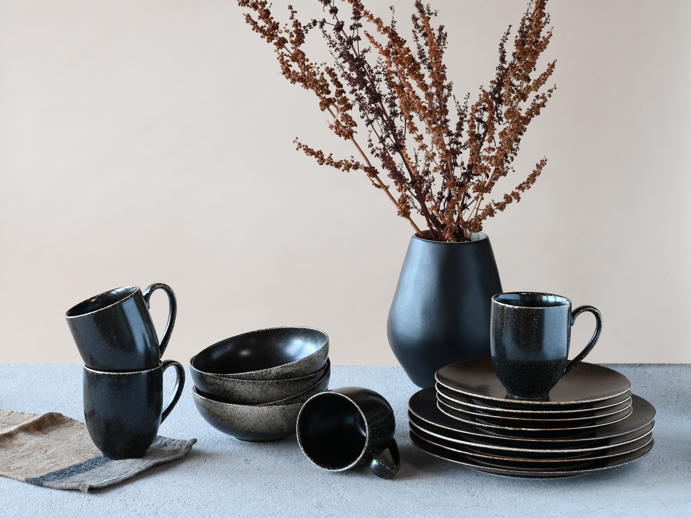 CreaTable Kombiservice »Geschirr-Set Rusty«, (Set, 16 tlg., Kaffeeservice und Tafelservice im Set, für 4 Personen), Service, seidenmatte Glasur, 16 Teile, für 4 Personen