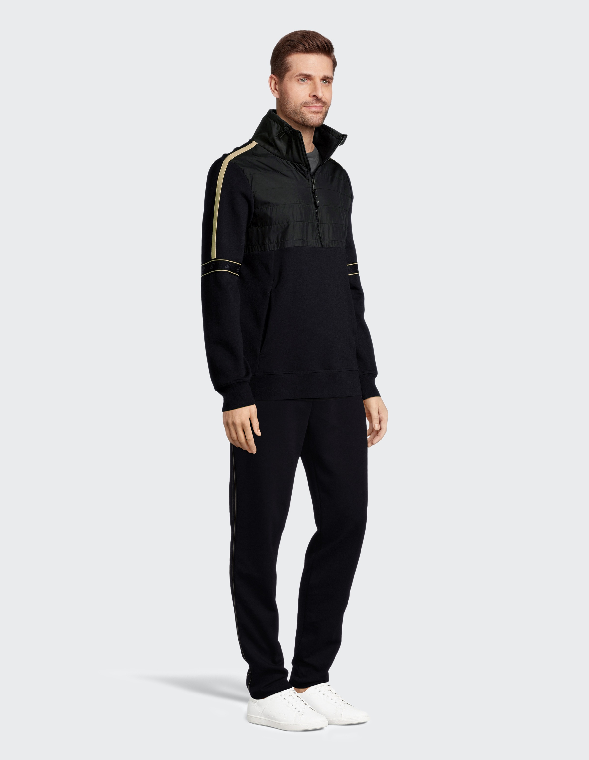Joy Sportswear Sweatshirt
