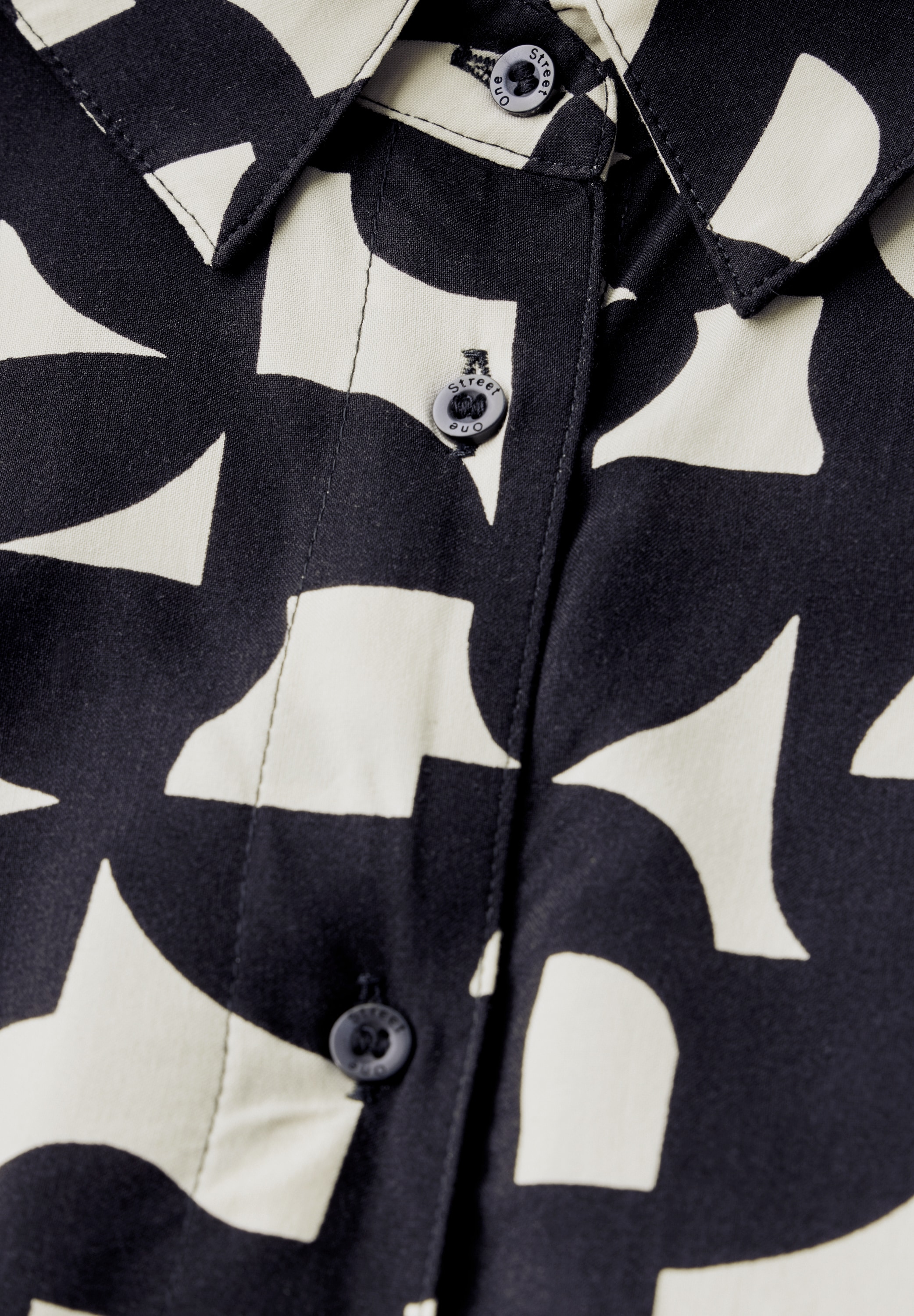 STREET ONE Hemdbluse, aus softer Viskose