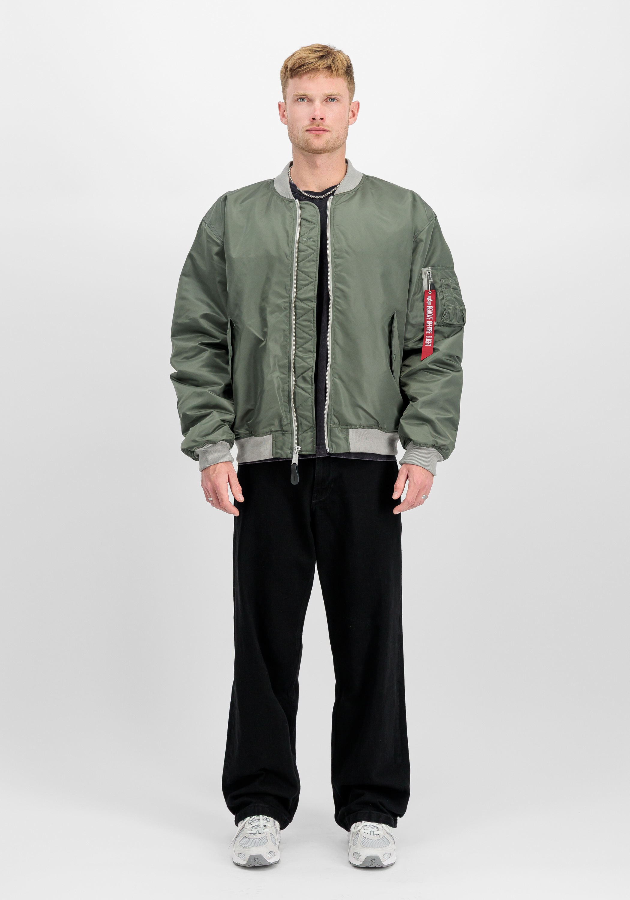 Veste Bomber Alpha Industries MA-1 CS Vintage Vert Taille L 2