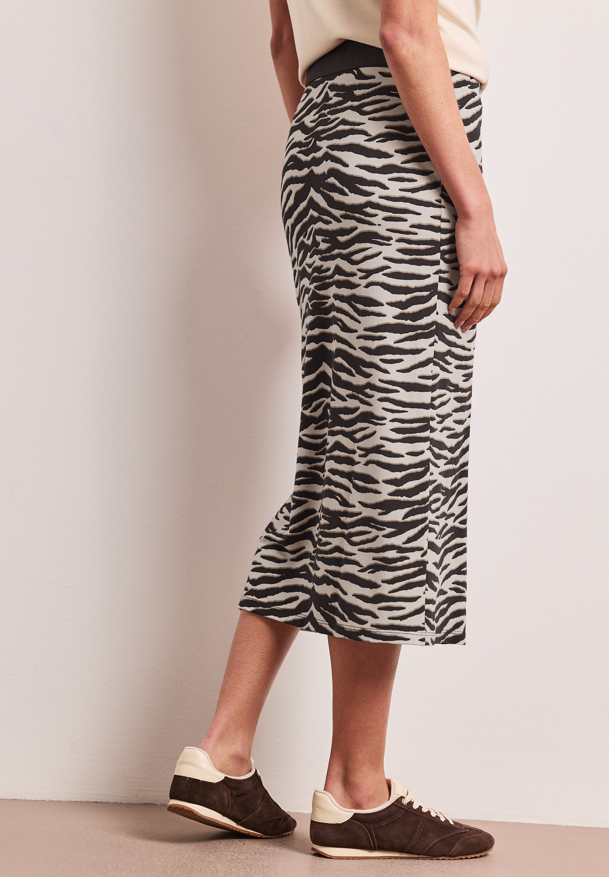 STREET ONE Midirock mit Schlitz und Animal Print