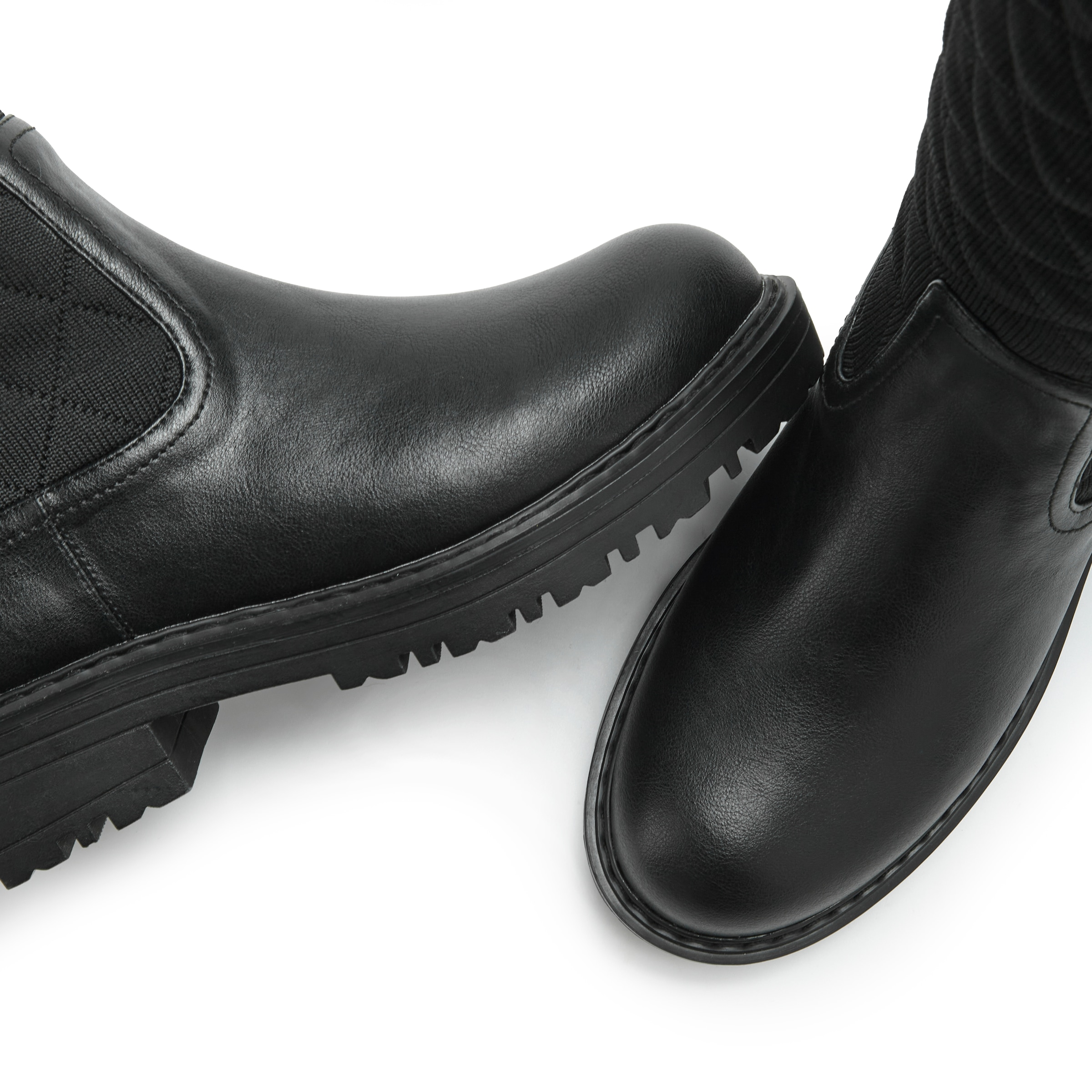 French Connection Stiefel »Boots,«  mit modischer Steppnaht-Optik, runde Schuhspitze, normale Weite