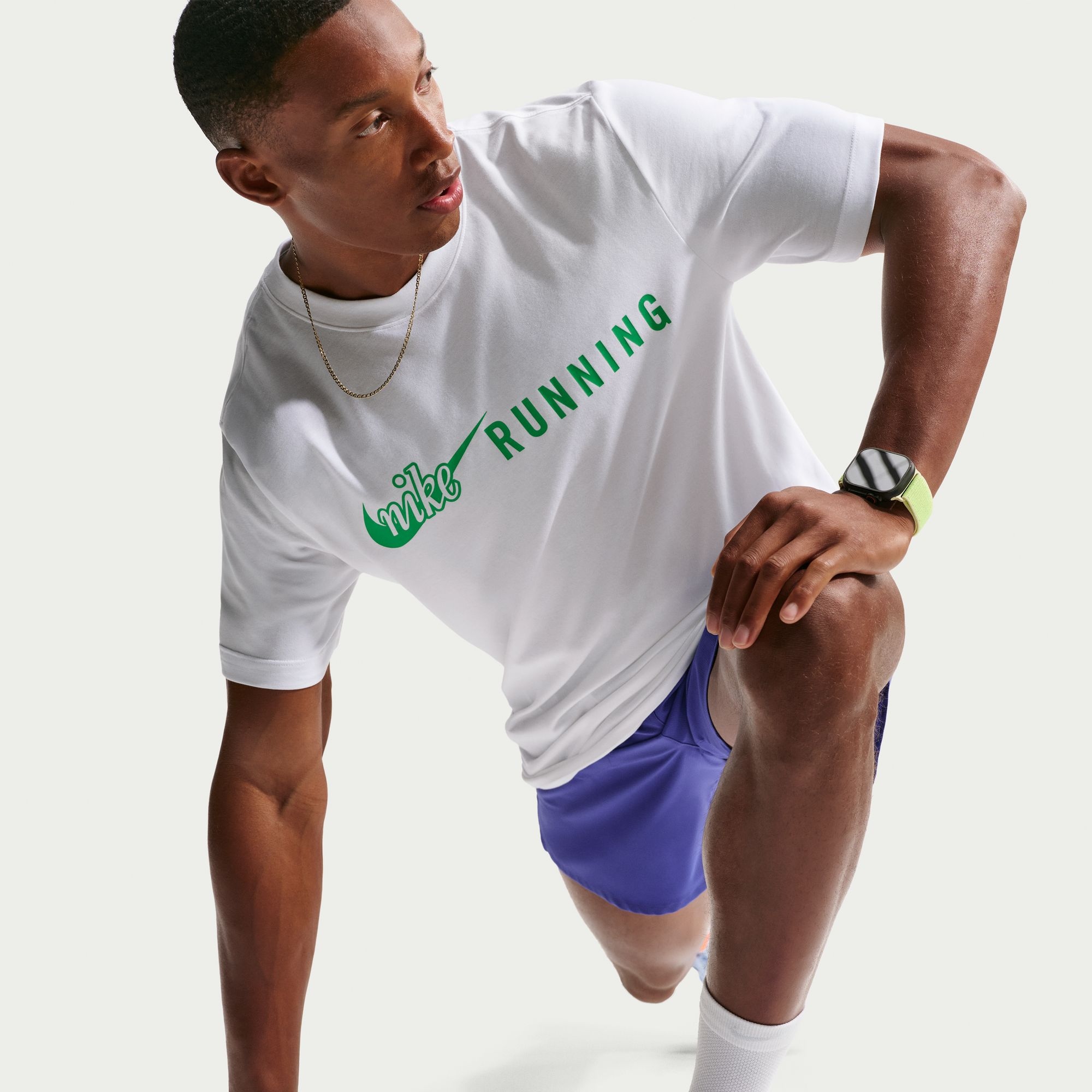 Nike Laufshirt »Nike Men's Dri-FIT T-Shirt« für Training und Alltag, erhältlich in den Größen S bis XXL