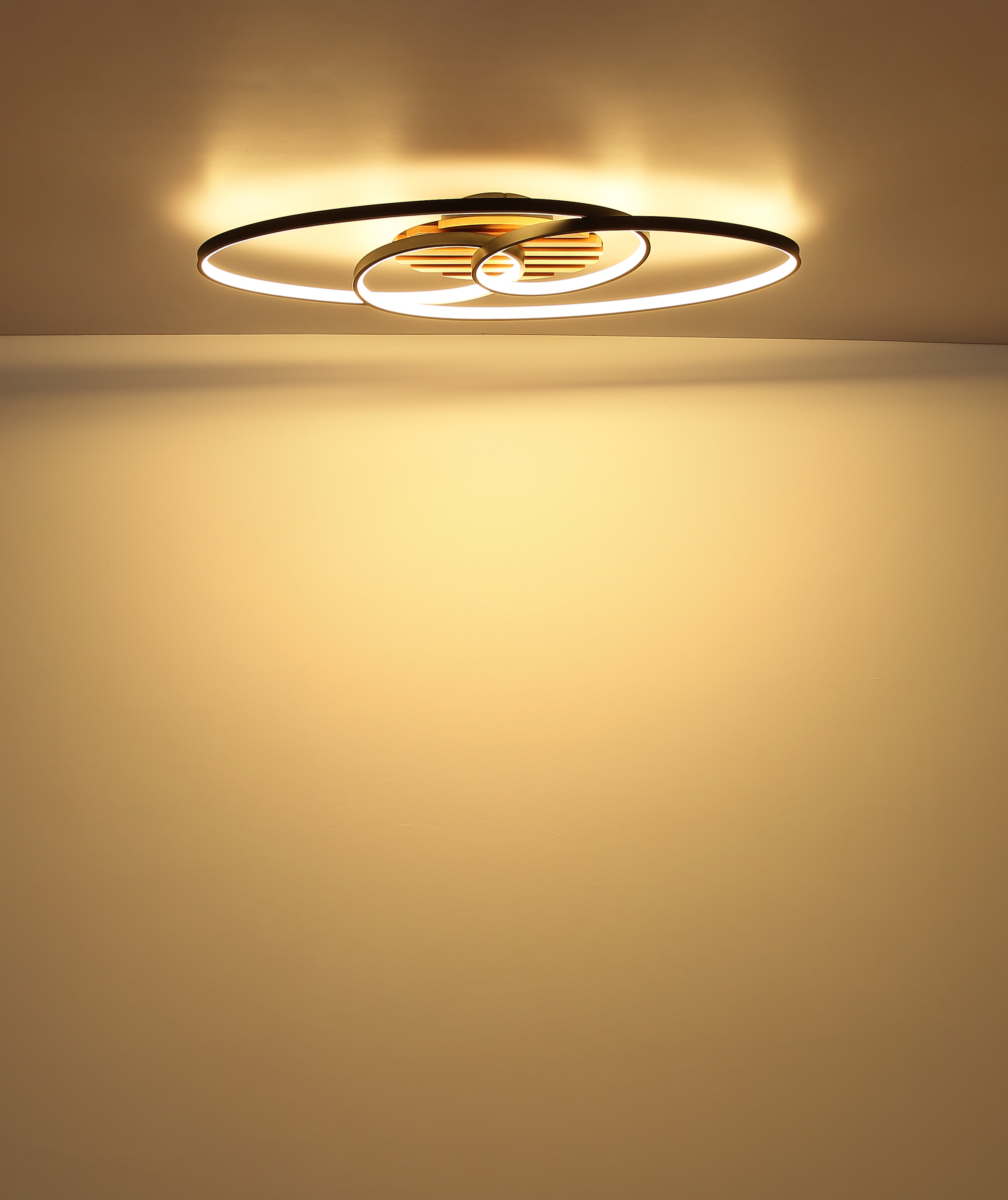 GLOBO LIGHTING Deckenleuchte »TISHA I« LED-Modul 1 Stk. Warmweiß Deckenleuchte schwarz/Holz, LED 40W, 3000K