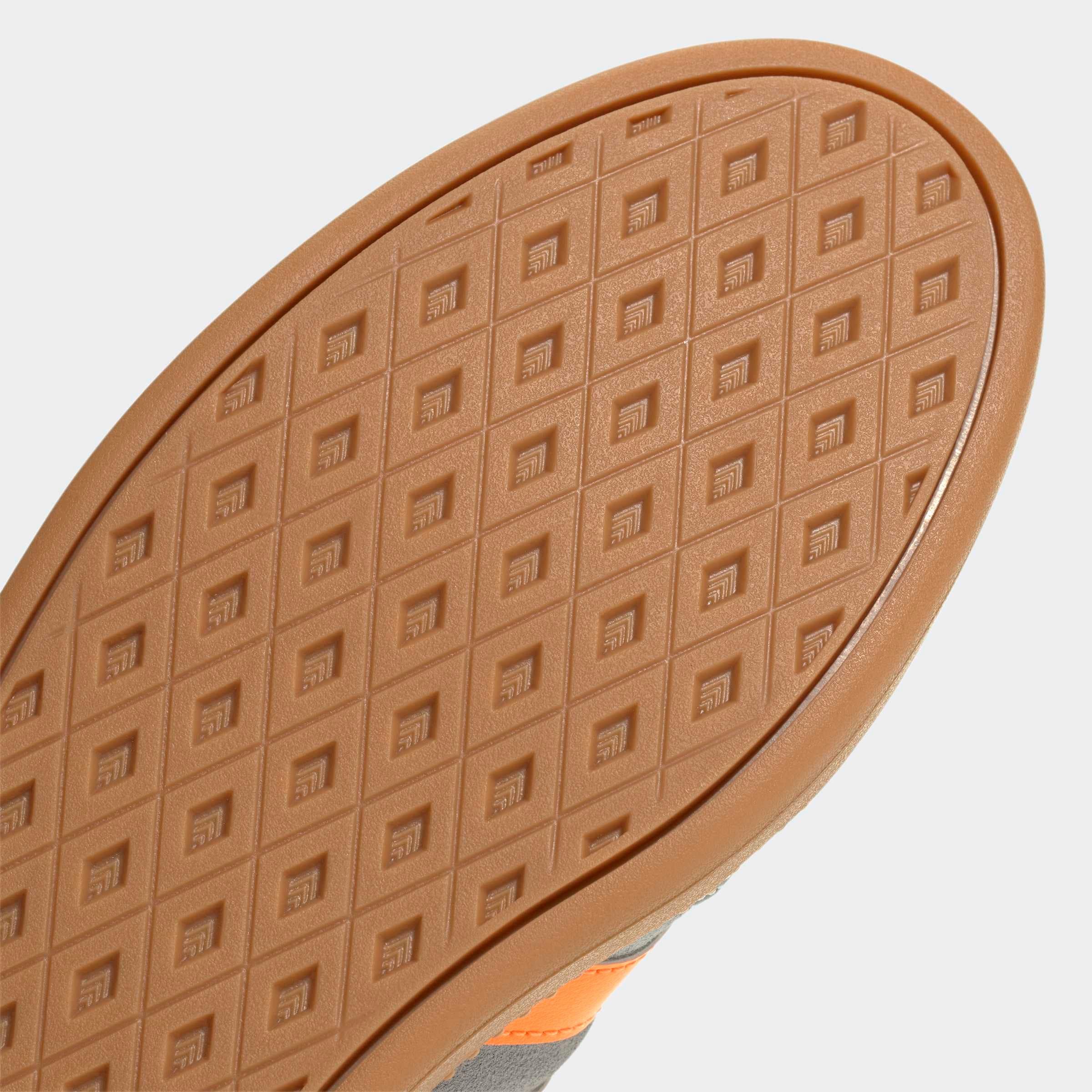 adidas Sportswear Sneaker »BREAKNET SLEEK«  inspiriert vom Design des adidas handball spezial