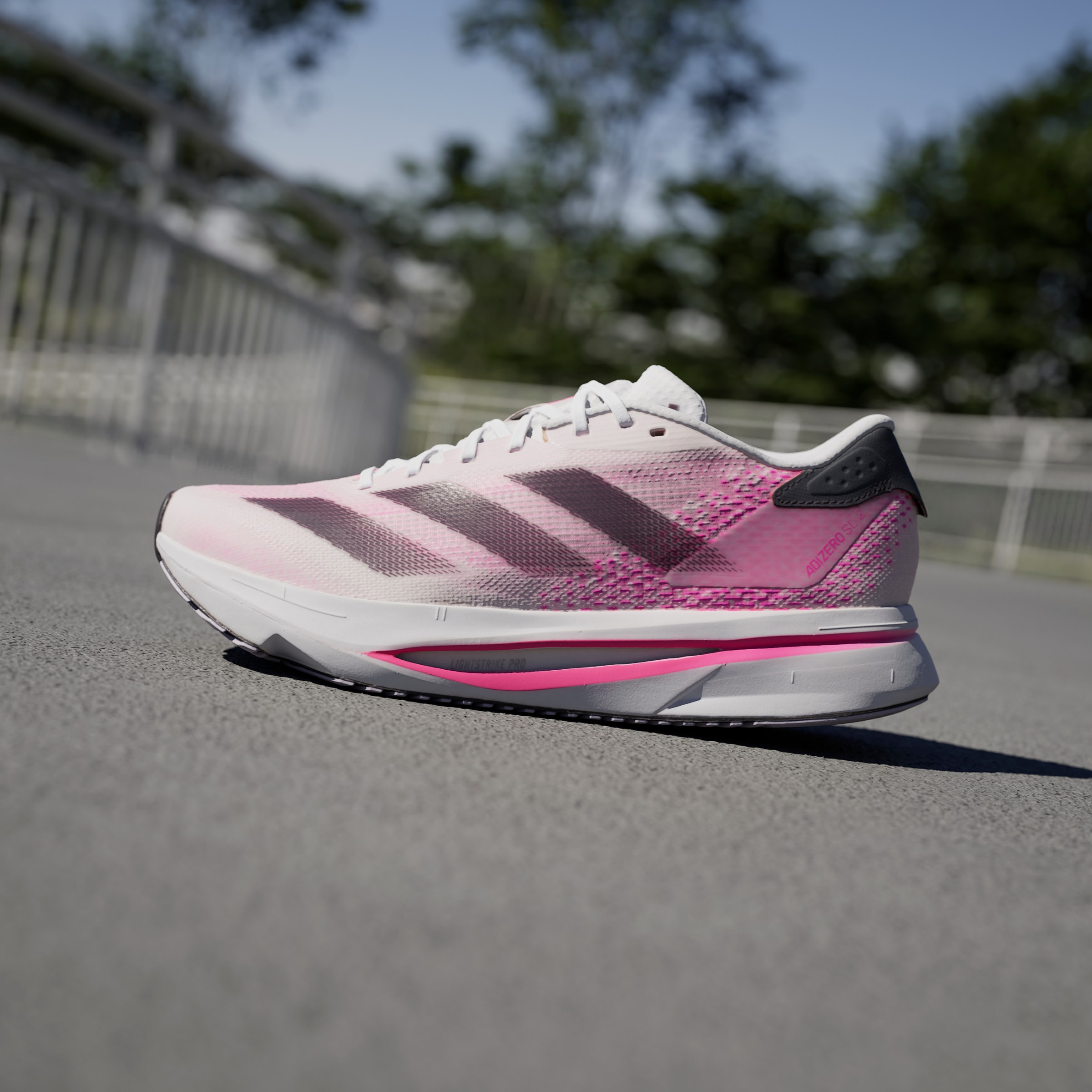 adidas Performance Laufschuh »ADIZERO SL2«