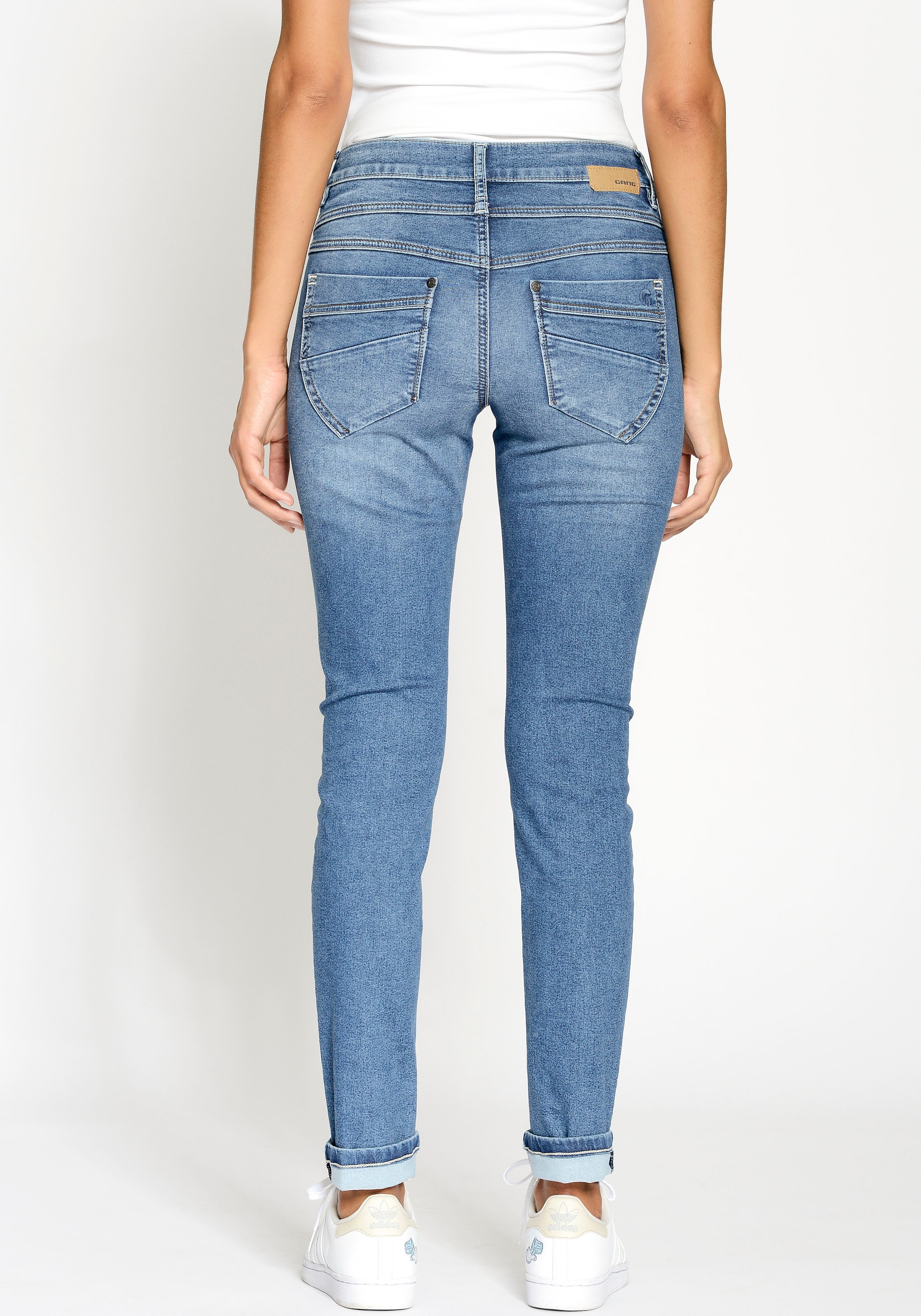 GANG Skinny-fit-Jeans "94MORA", mit 3-Knopf-Verschluss und Passe vorne günstig online kaufen