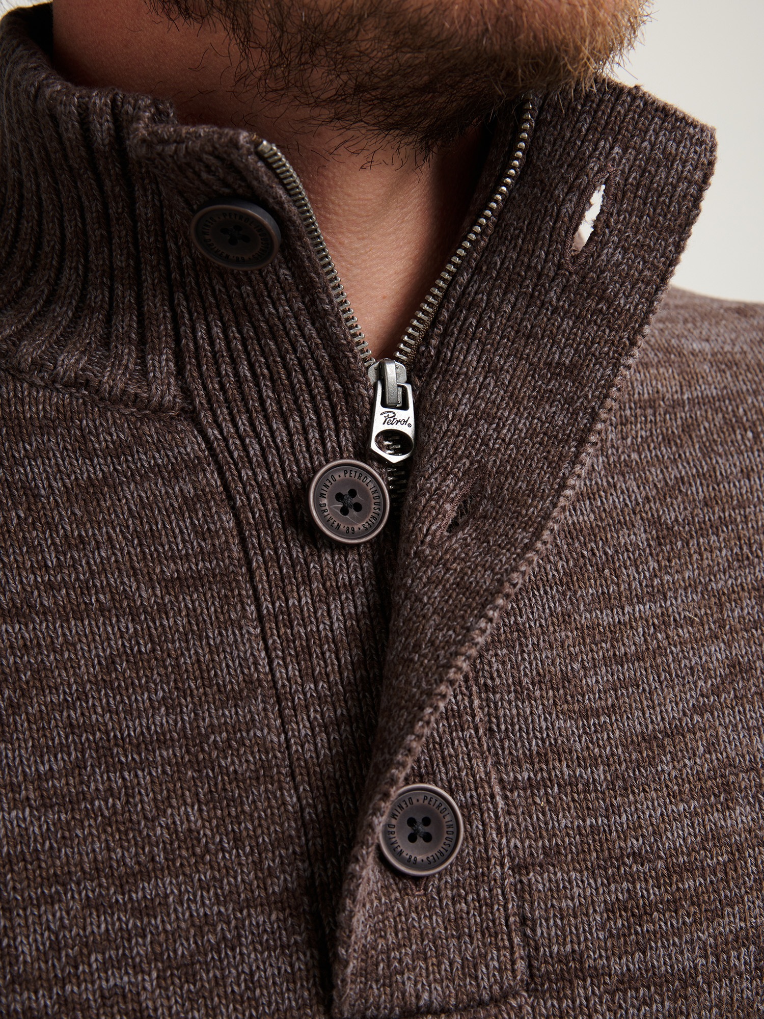 Thumbnail - Petrol Industries Troyer Kragen mit Reiß- und Knopfverschluss