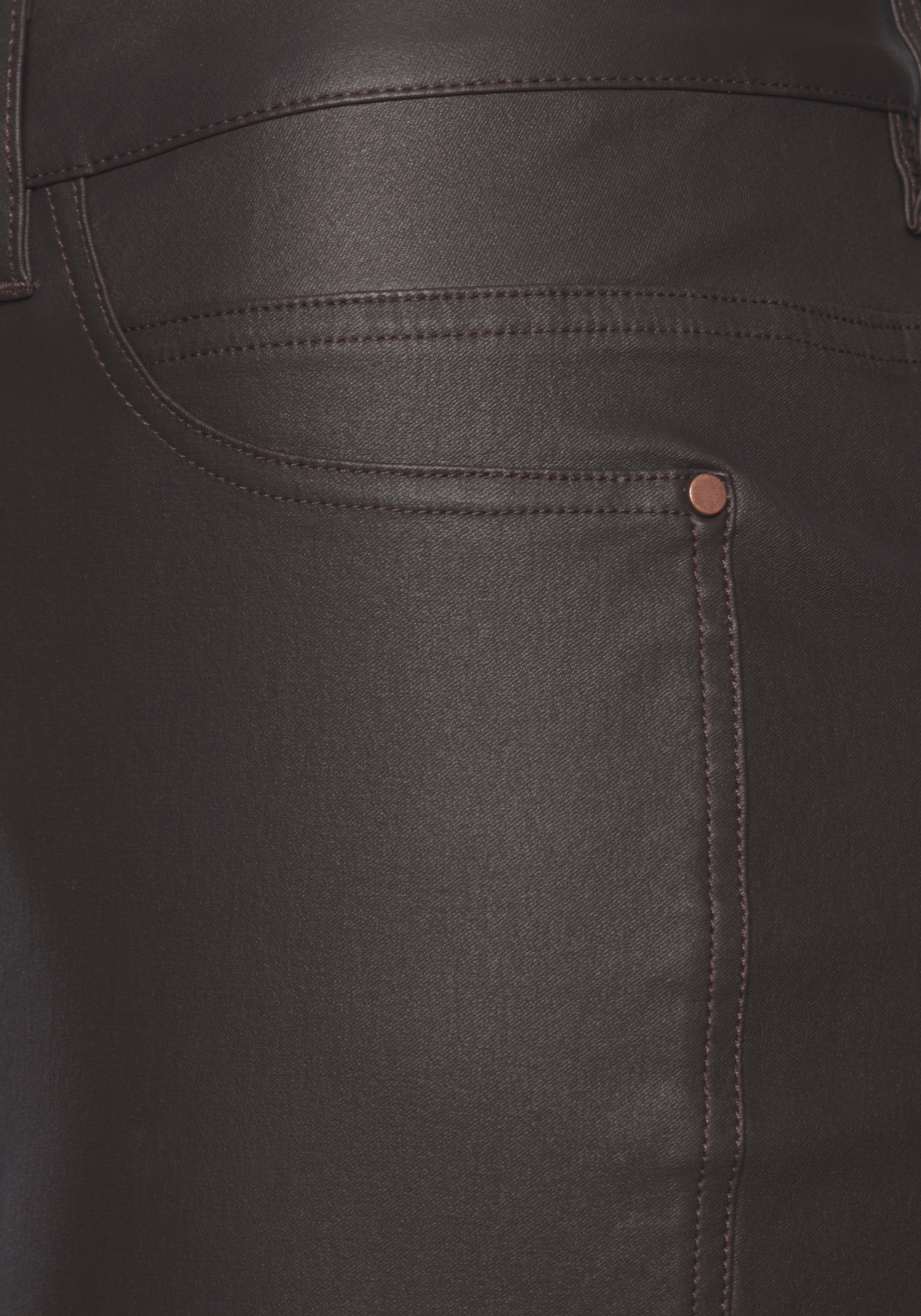 LASCANA Lederimitathose  in schmaler Passform, figurbetonte Jeggings mit Stretchanteil