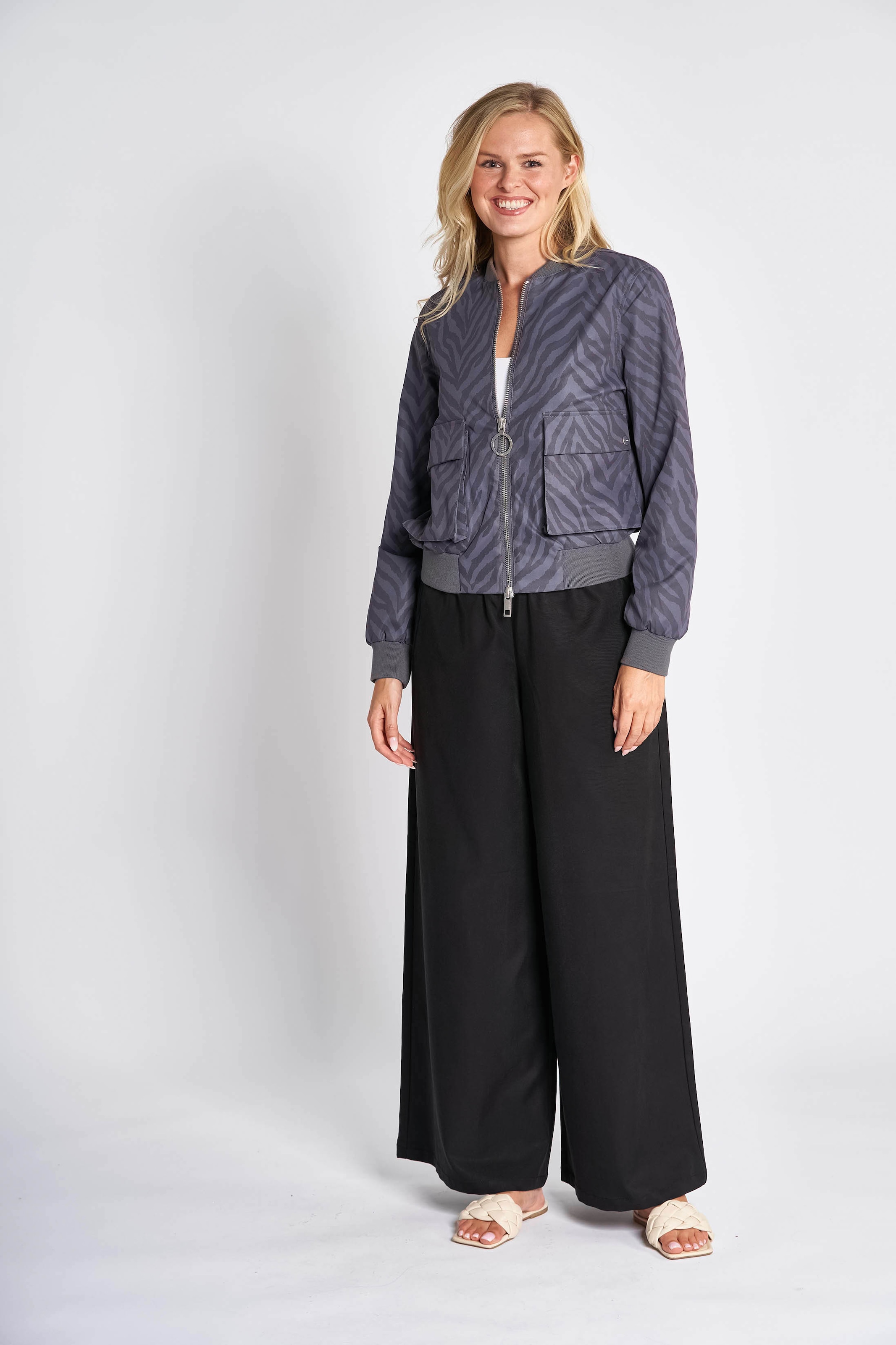 Zhrill Blouson, in Unifarbe