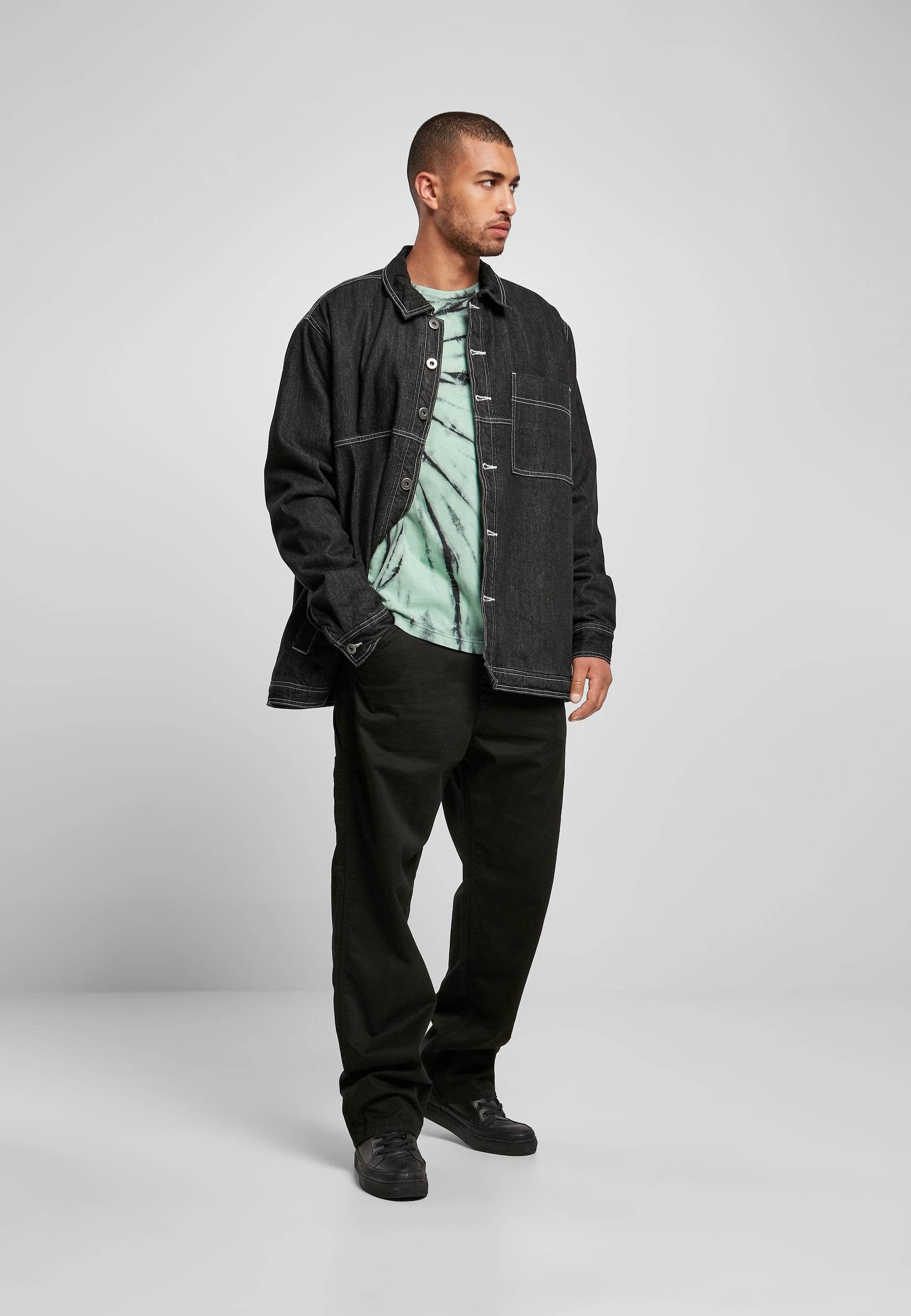 URBAN CLASSICS Allwetterjacke »Urban Classics Herren Oversized Trucker Jacket«, (1 St.), ohne Kapuze