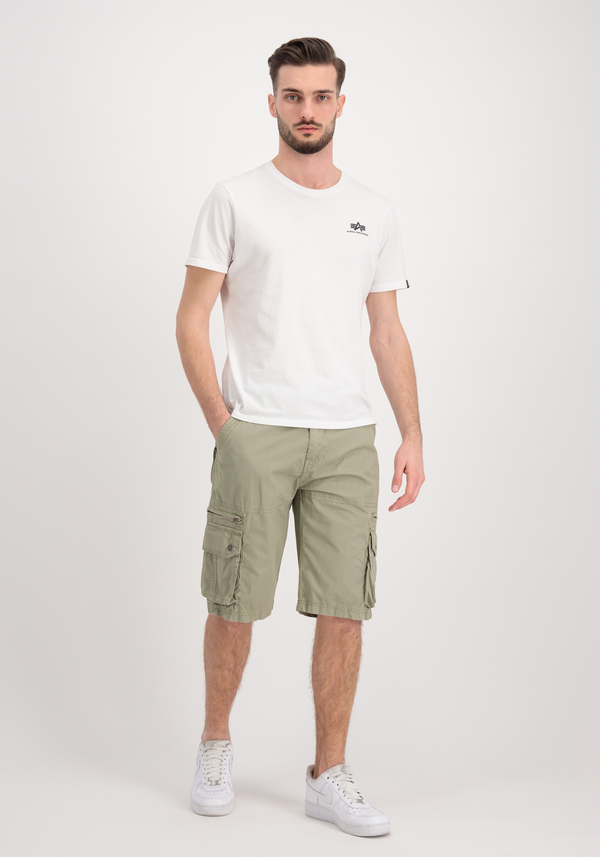 Thumbnail - Alpha Industries Shorts "Alpha Short"