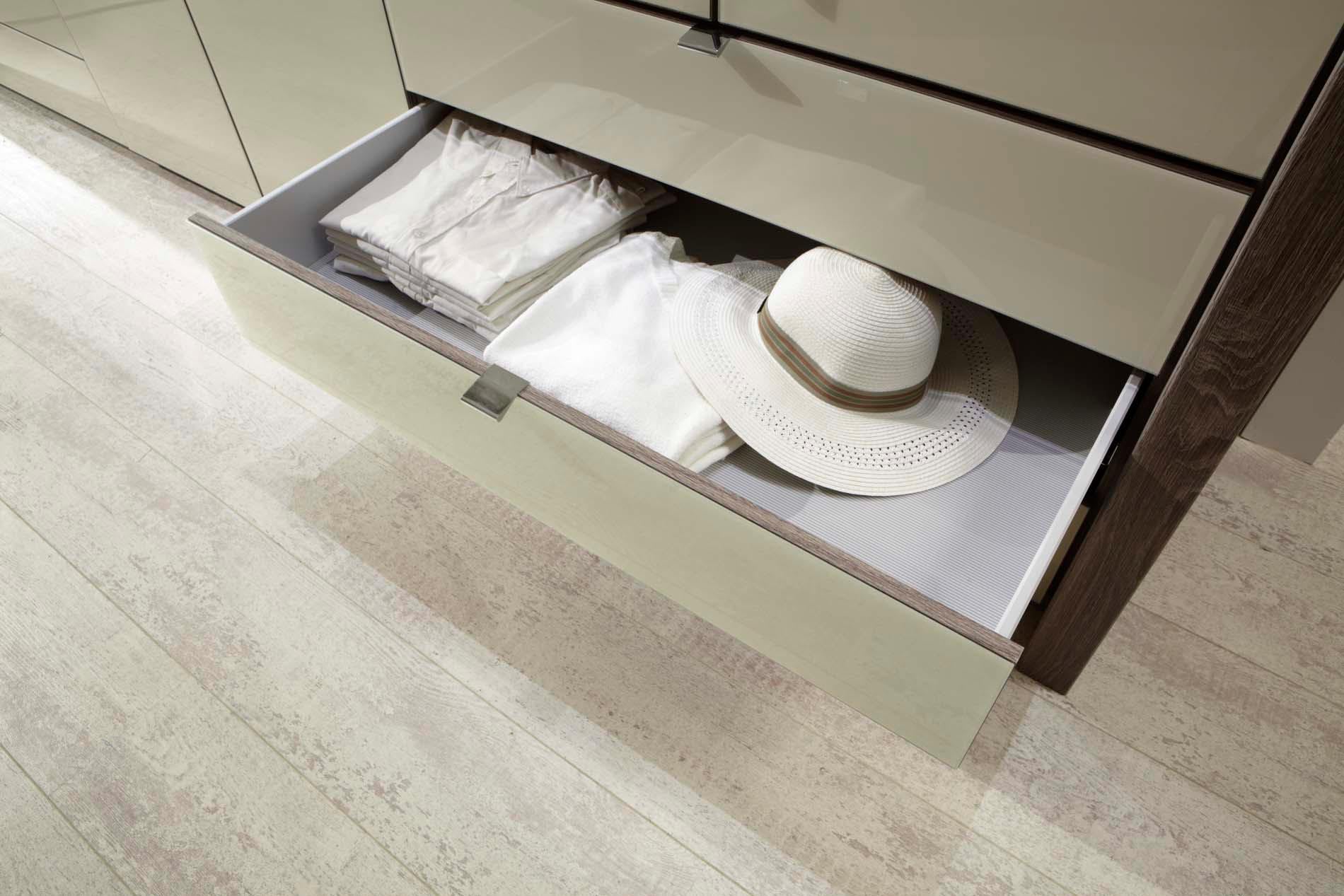 WIEMANN Kleiderschrank »Loft«, Glasfront