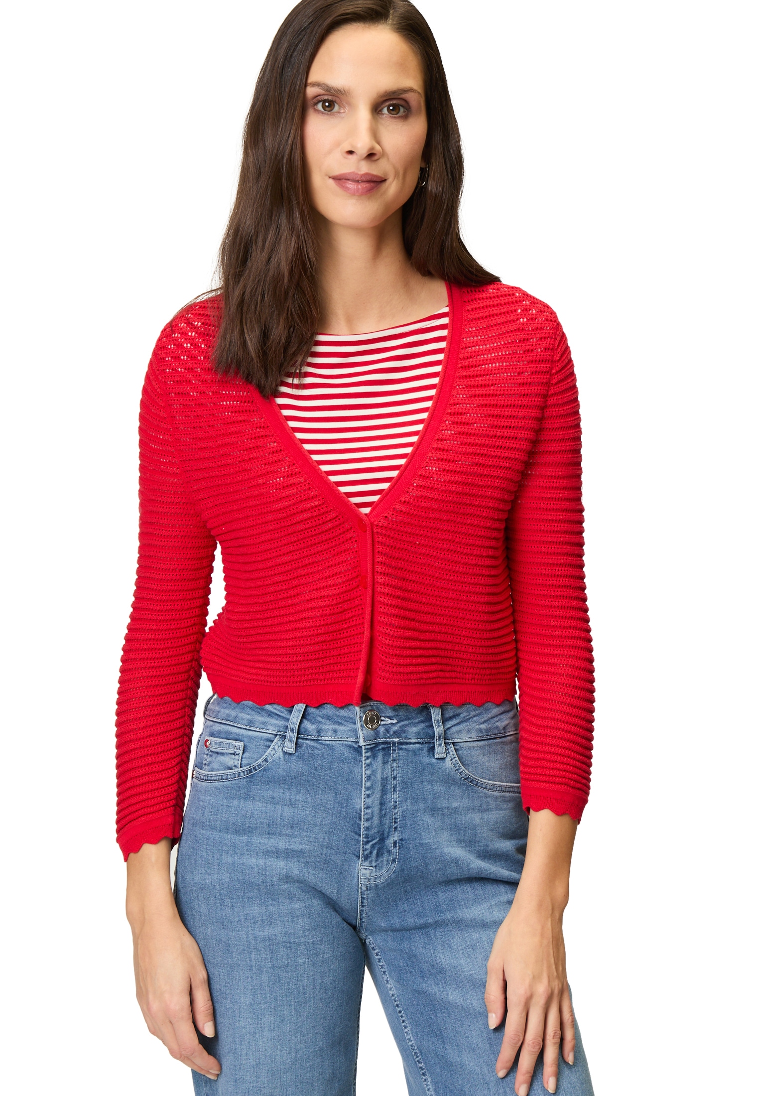 Zero Strickjacke "zero Damen Strickjacke kurz mit Wellensaum", Knopfleiste günstig online kaufen