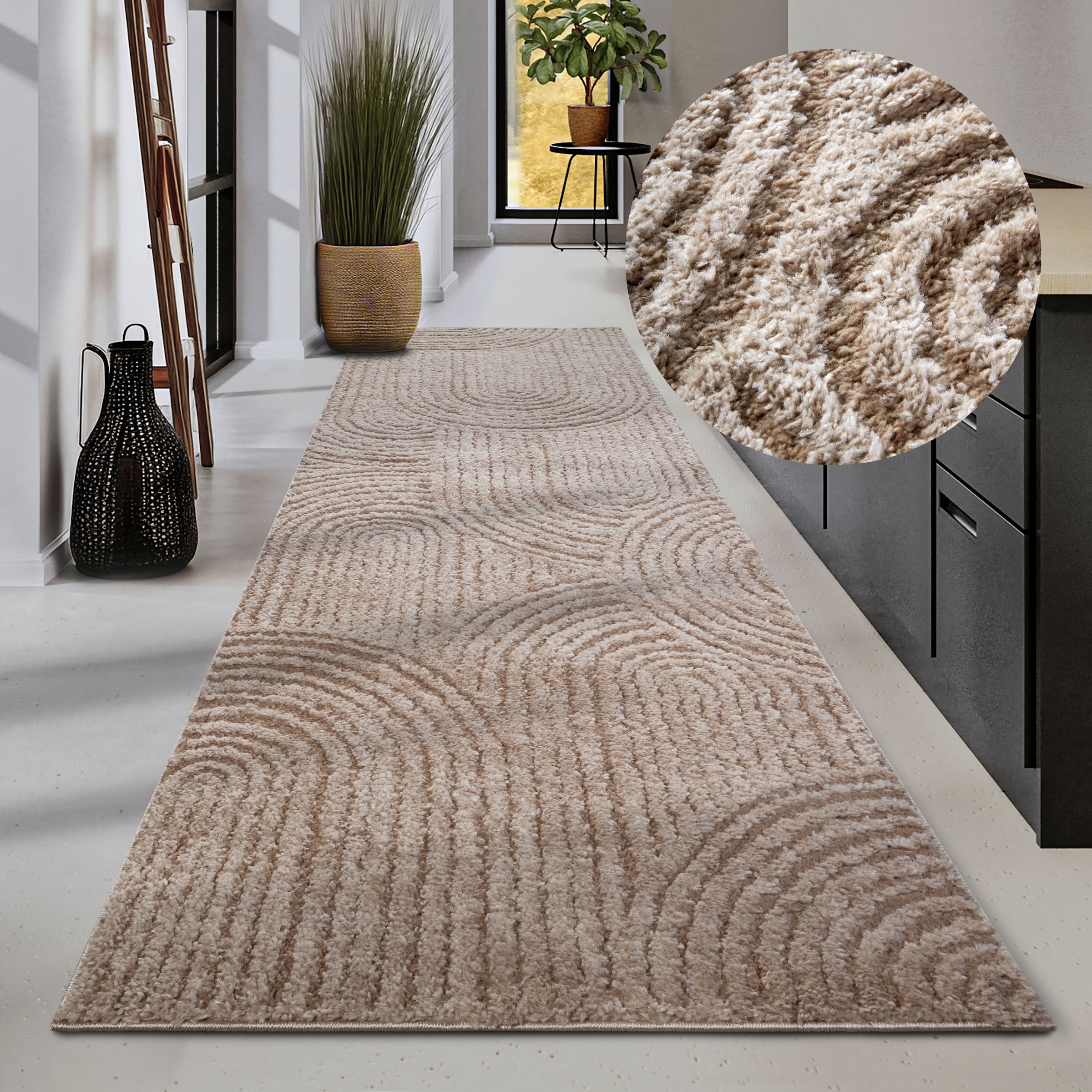 Designteppich ELLE DECORATION "Chappe", beige, B:80cm H:18mm L:240cm, Polyester, Teppiche, Shaggy, Läufer, flauschig, weich, Langflor, modern, Hoch Tief Effekt