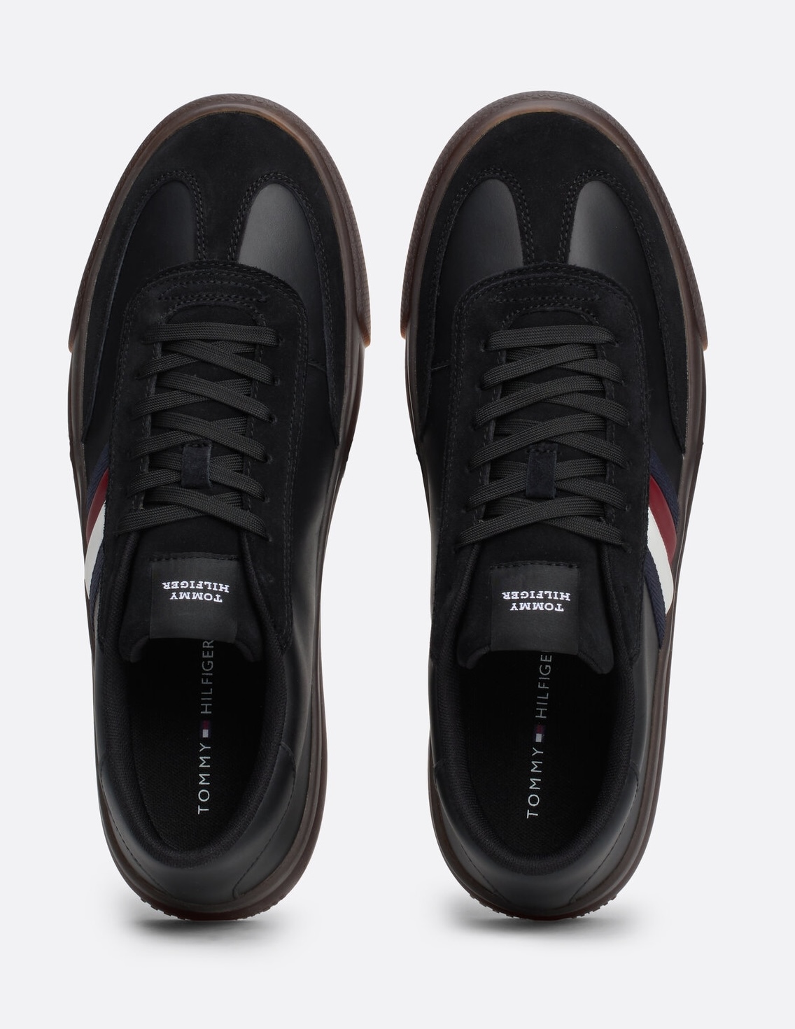 Tommy Hilfiger Sneaker »TH CUPSET TERRACE«, Freizeitschuh, Halbschuh, Schnürschuh mit seitlichen Streifen