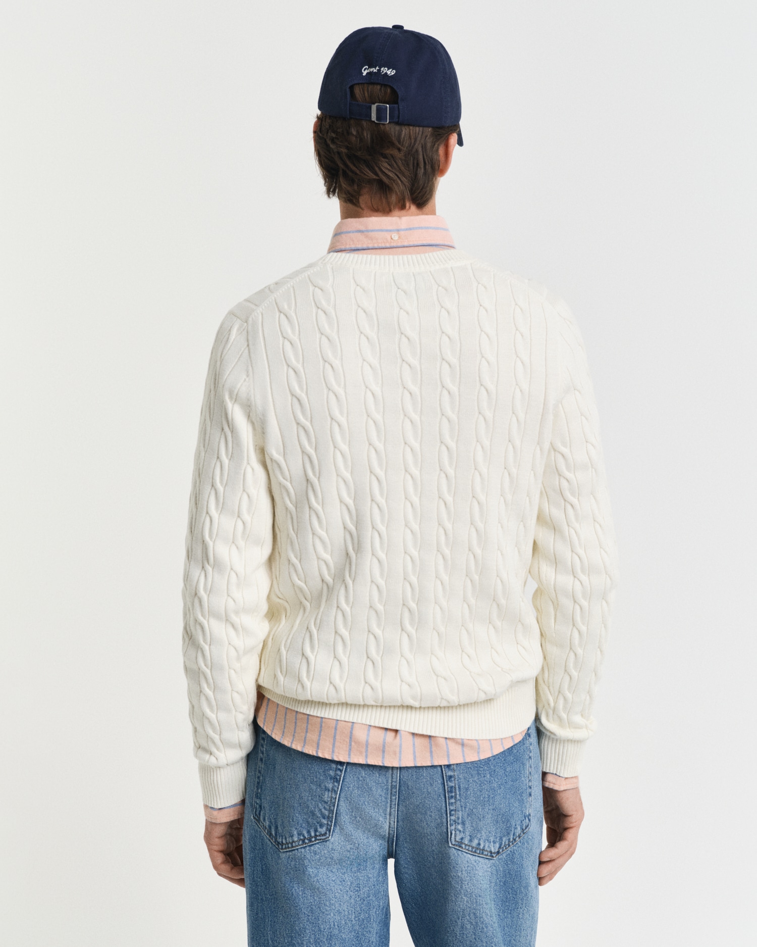 Gant Strickpullover »COTTON CABLE C-NECK«, mit Wappen-Logostickerei auf der Brust
