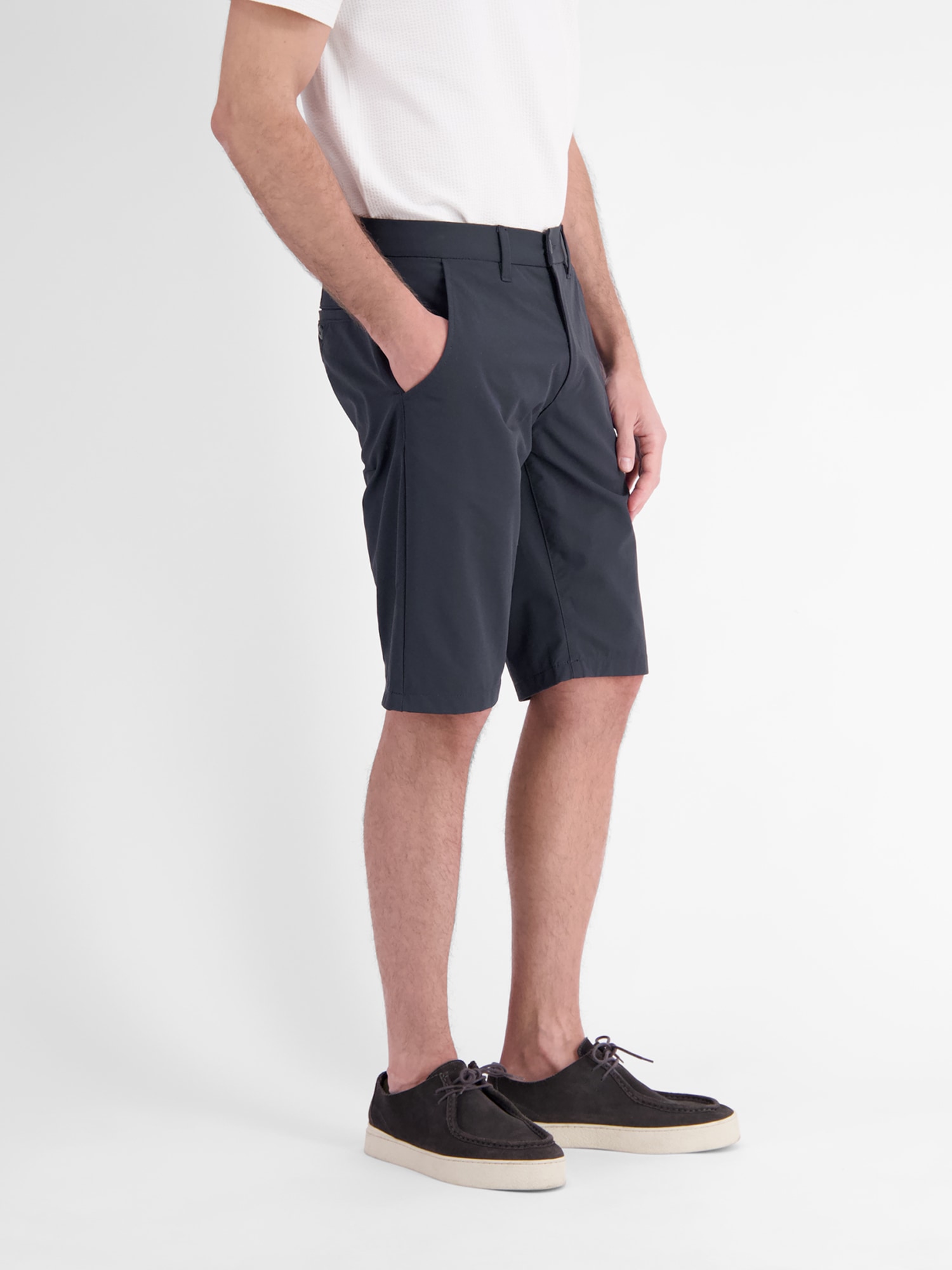 LERROS Chinoshorts »Sportliche Chino-Shorts aus flexiblem Nylon-Mix«