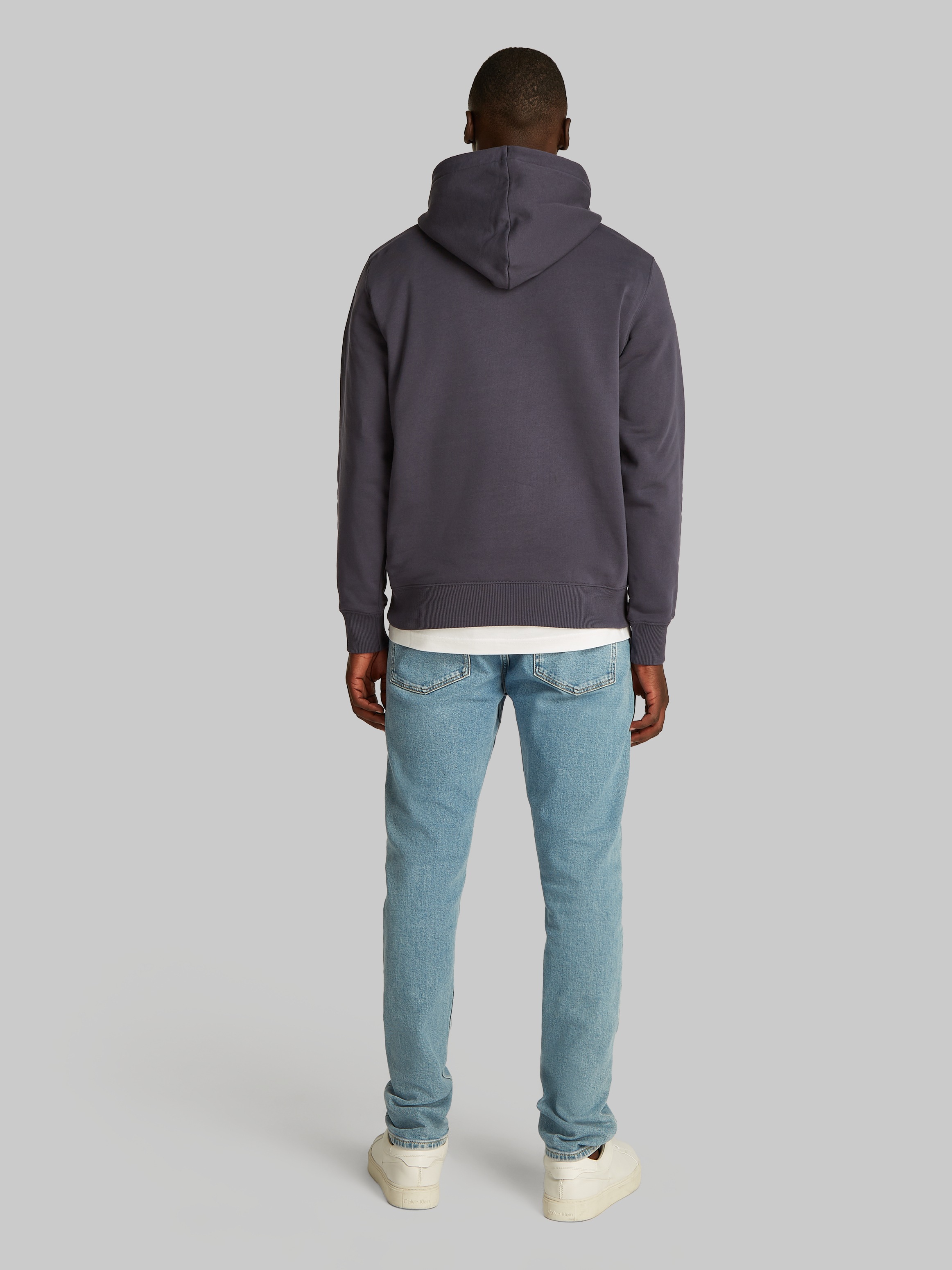 Calvin Klein Jeans Kapuzensweatshirt »SEASONAL MONOLOGO REGULAR HOODIE«, mit Logodruck und Stickerei