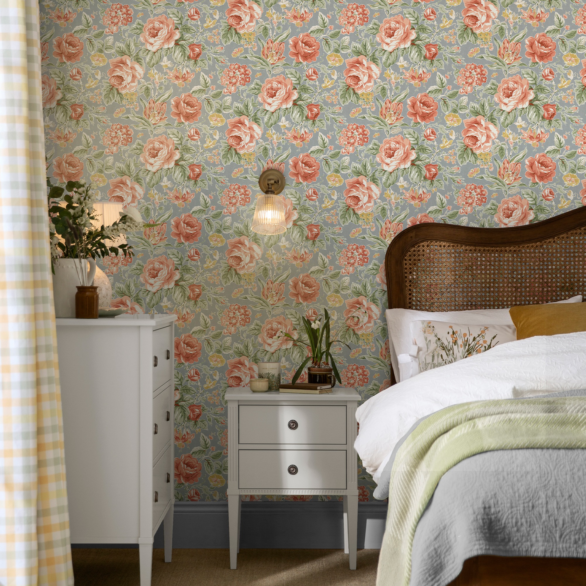 Laura Ashley Vliestapete "Wild Roses" Geblümt Glatt 10mx52cm (ca. 5m2)