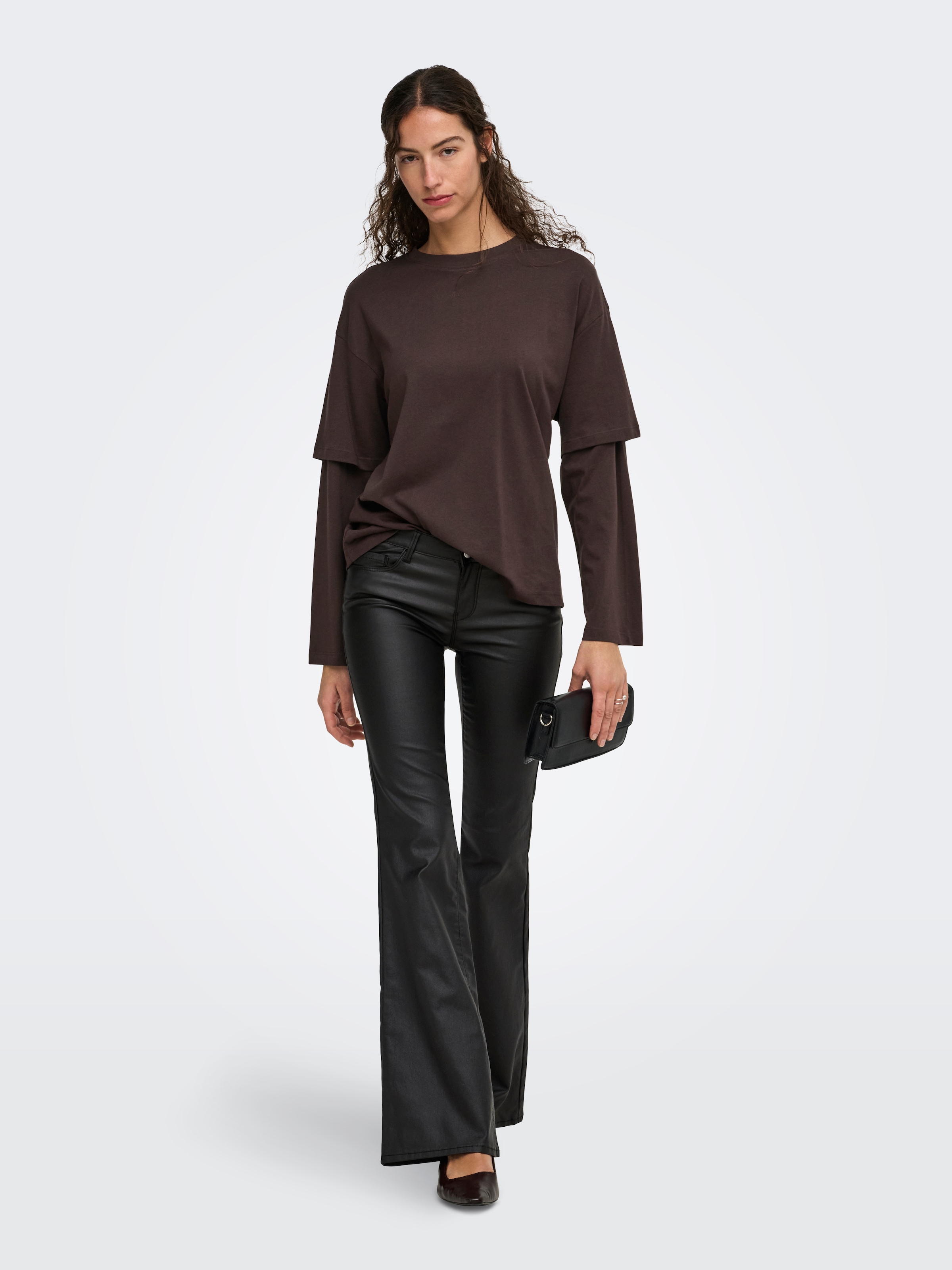 ONLY Bootcut-Jeans »ONLHELLA LW RETRO FLARED PANT PNT« Viskosemischung, low waist