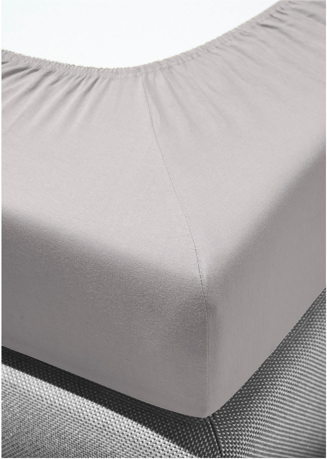 Thumbnail - BIERBAUM Spannbettlaken "Biber, kuschelig warm im Winter" 100% Baumwolle, pflegeleicht, für Matratzen bis 20 cm Höhe