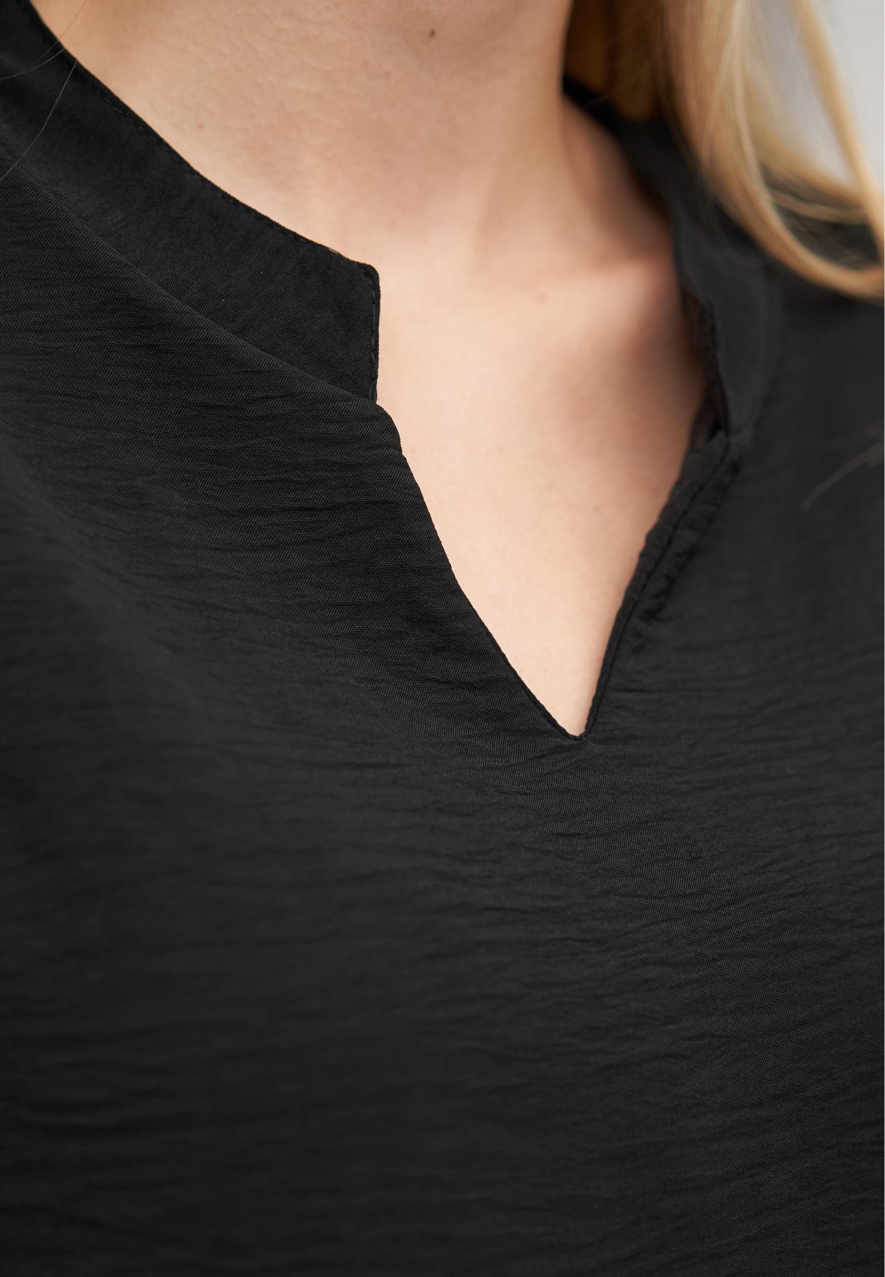 CLOUD 5IVE Klassische Bluse »CLOUD 5IVE Musselin Bluse mit V-Ausschnitt«