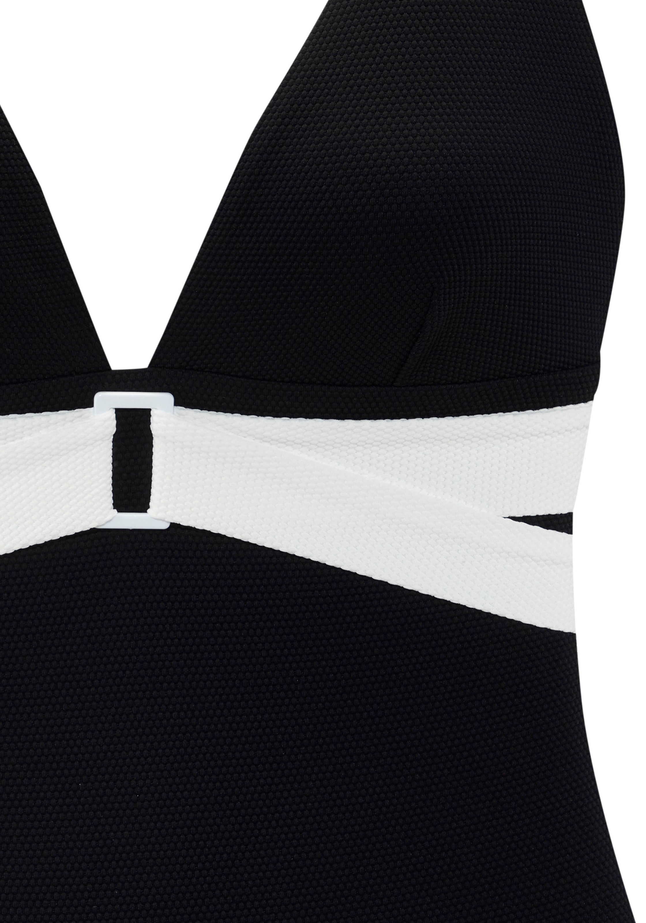 LASCANA Badeanzug »Chic« aus eleganter Strukturware