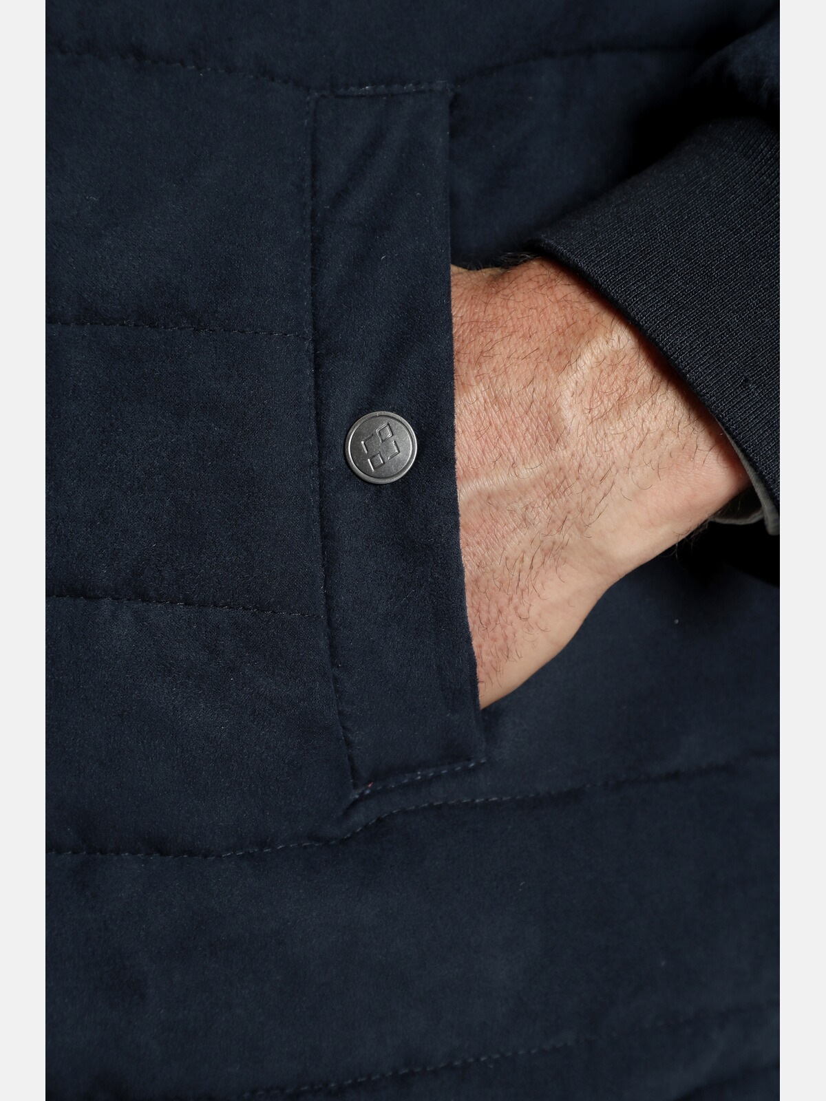 Charles Colby Steppjacke »Steppjacke SIR LAWRENCE«, (1 St.)