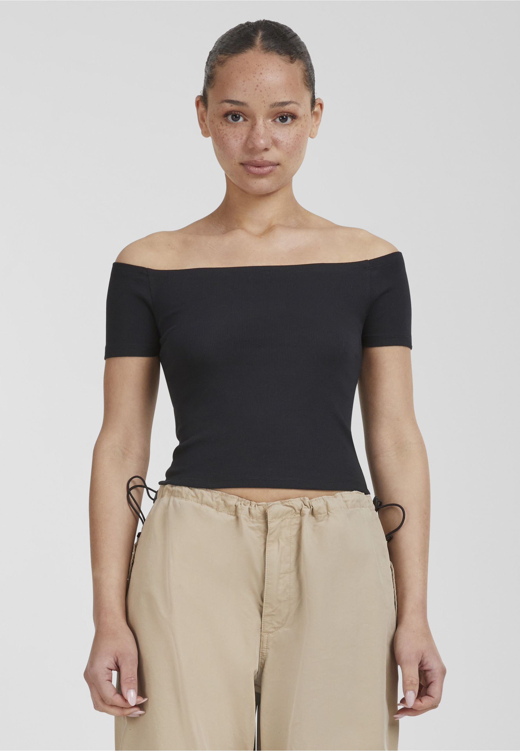 URBAN CLASSICS T-Shirt »Urban Classics Damen Ladies Organic Off Shoulder Rib Tee« 1 Stk.