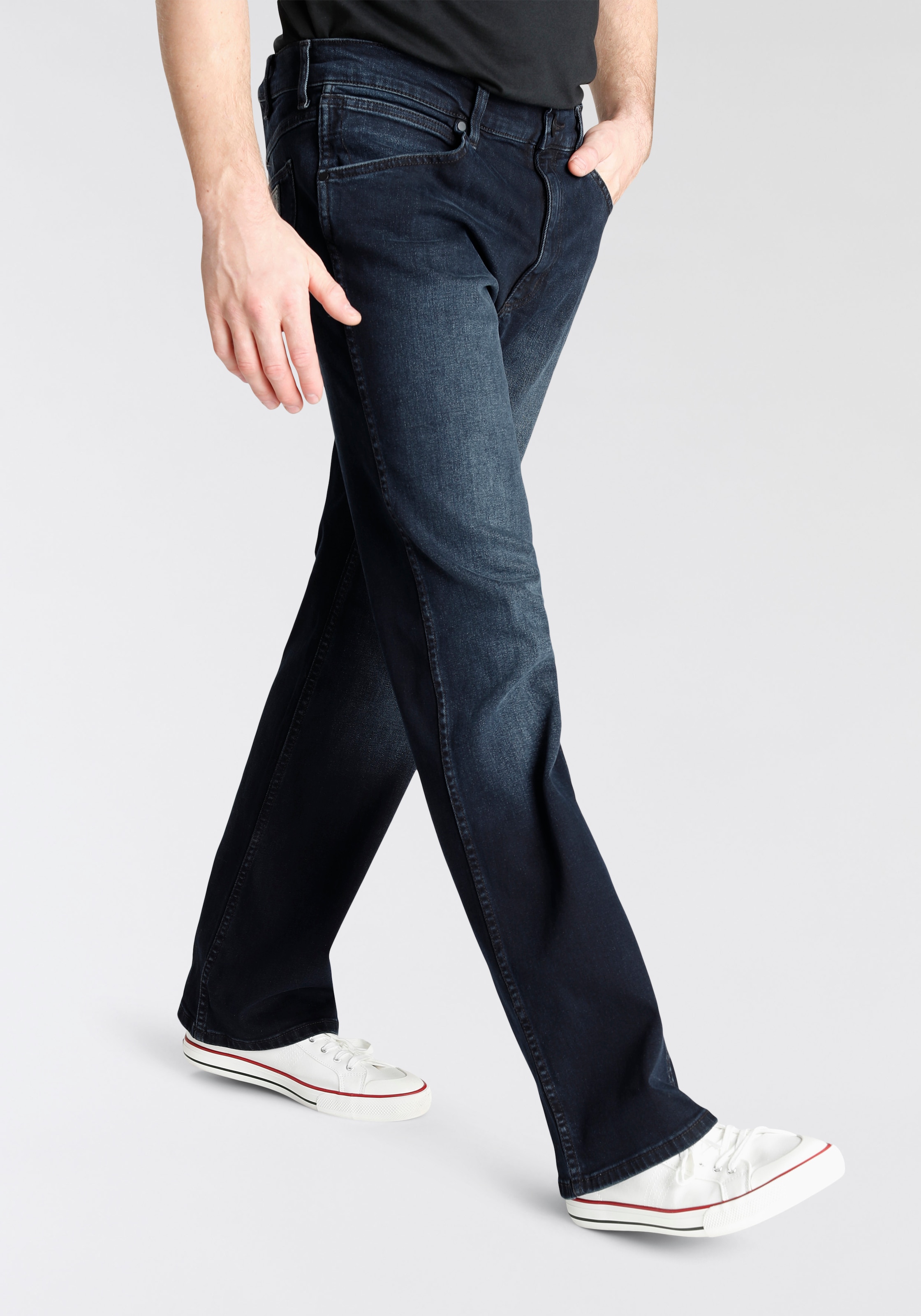 Wrangler Bootcut-Jeans »Jacksville«