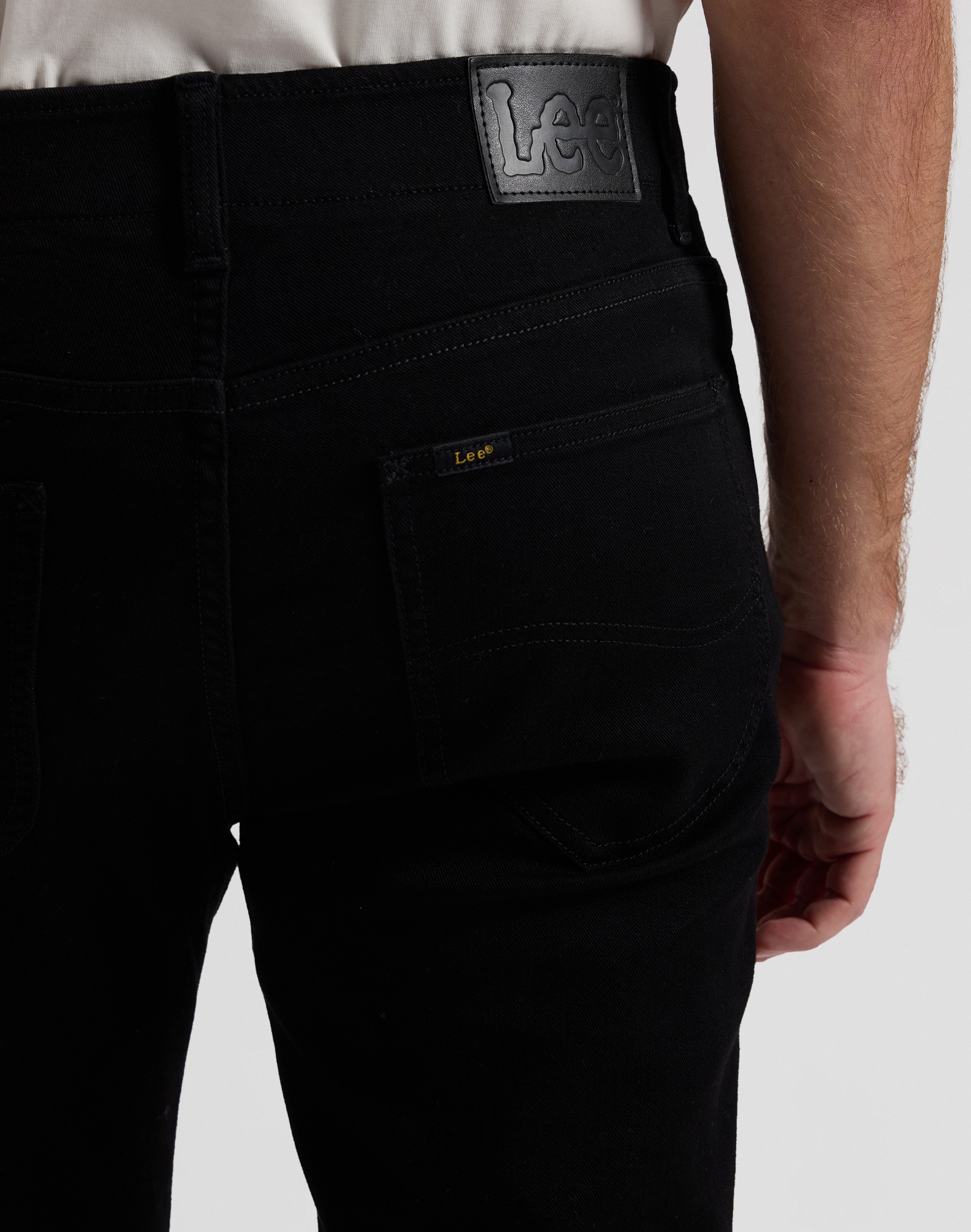 Slim-fit-Jeans LEE "Extrem Motion Slim", Herren, Gr. 33, Länge 30, schwarz, Denim/Jeans, Obermaterial: 70% Baumwolle, 28% Polyester, 2% Elasthan, schmal lang, Jeans Slim-fit-Jeans, Extreme Motion Stretchware 3