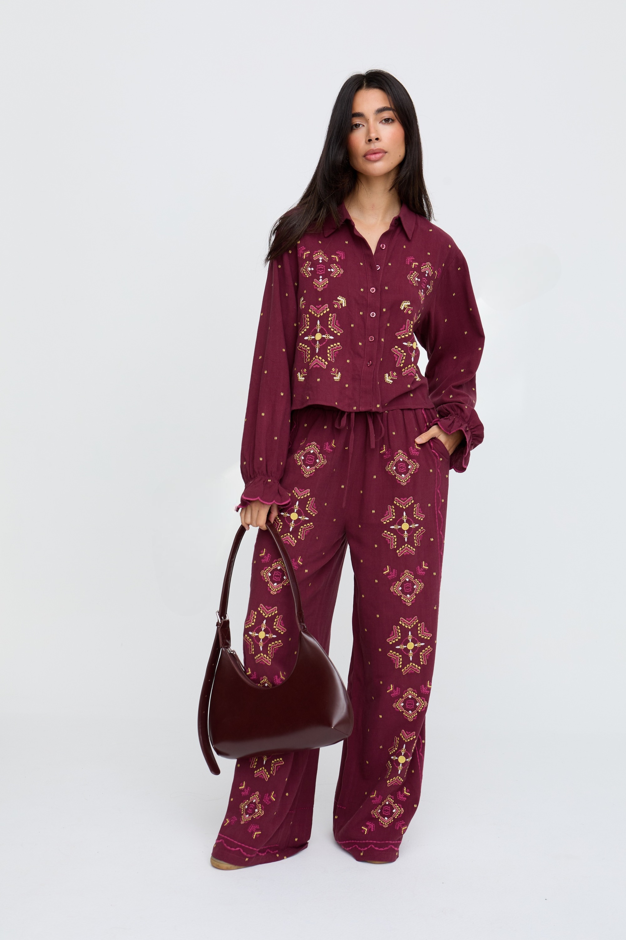 Thumbnail - RAFFYA Hemdbluse "Penny Boxy Embroidered Shirt Damen"