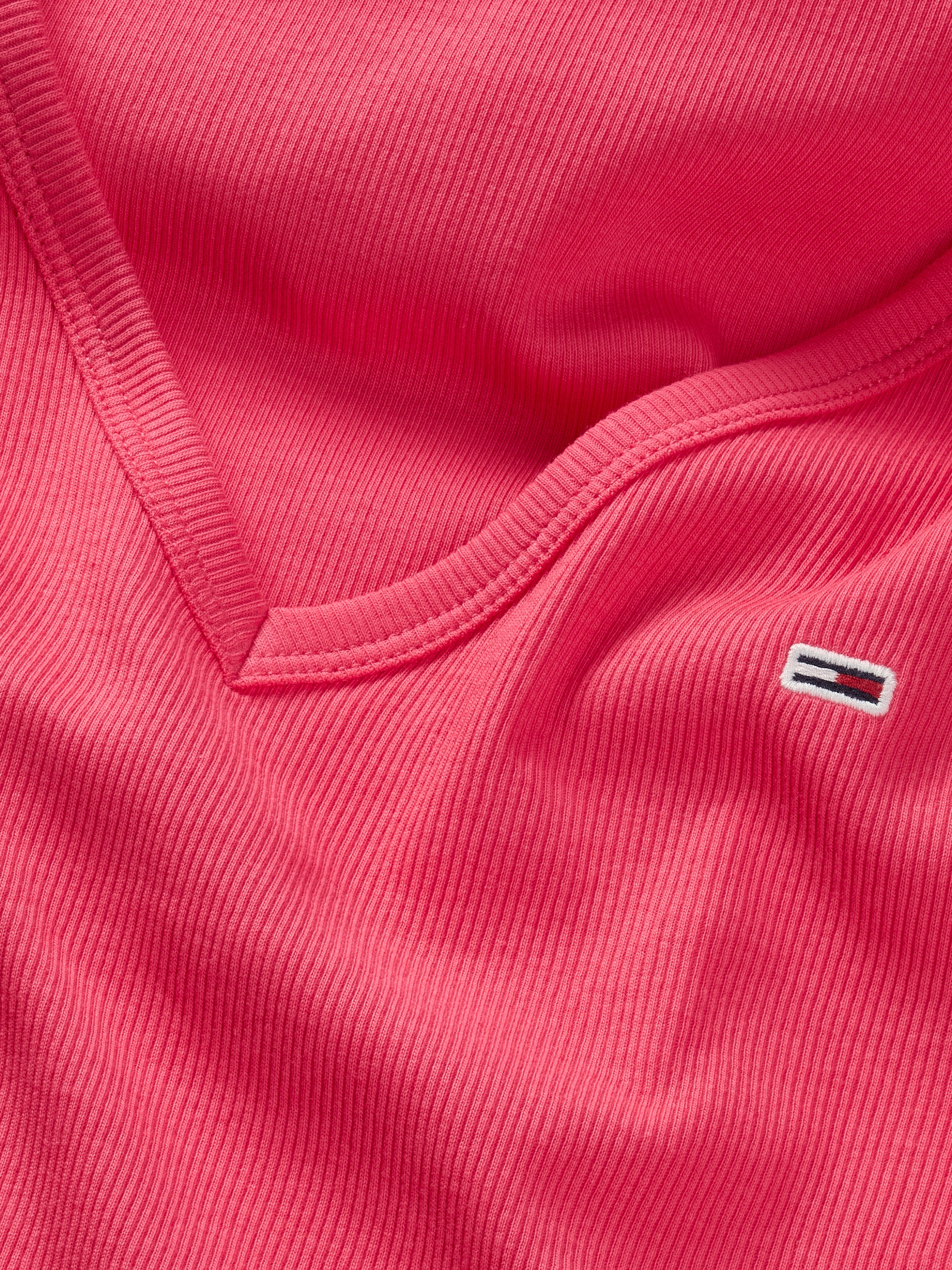Tommy Jeans T-Shirt »TJW SLIM ESSENTIAL RIB V SS«, mit Logostickerei