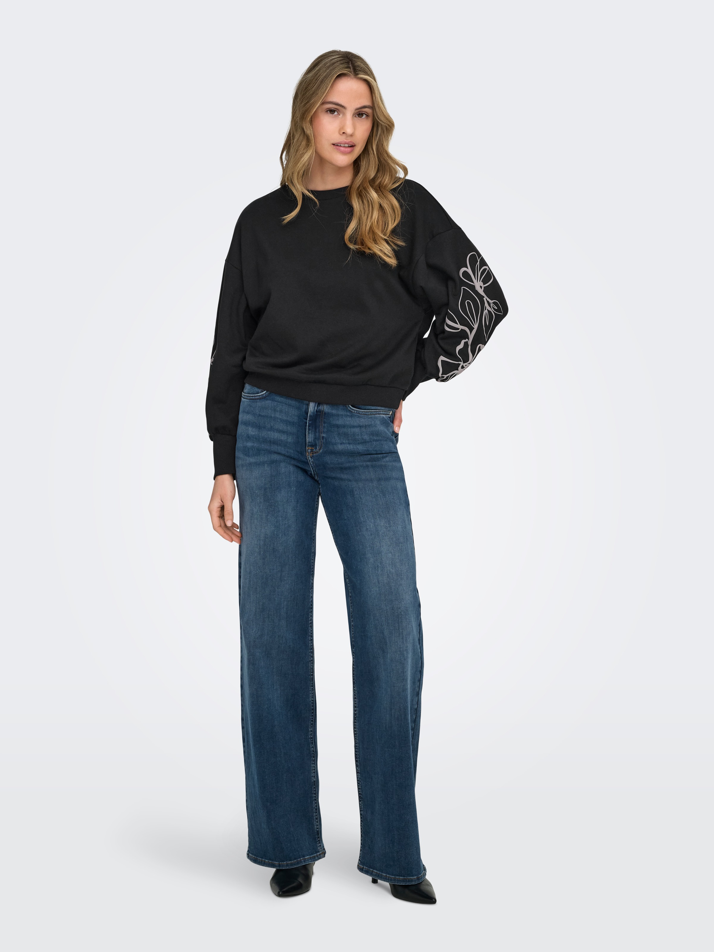 ONLY Sweatshirt »ONLBROOKE L/S O-NECK FLOWER SWT«, Baumwollmischung, regular fit
