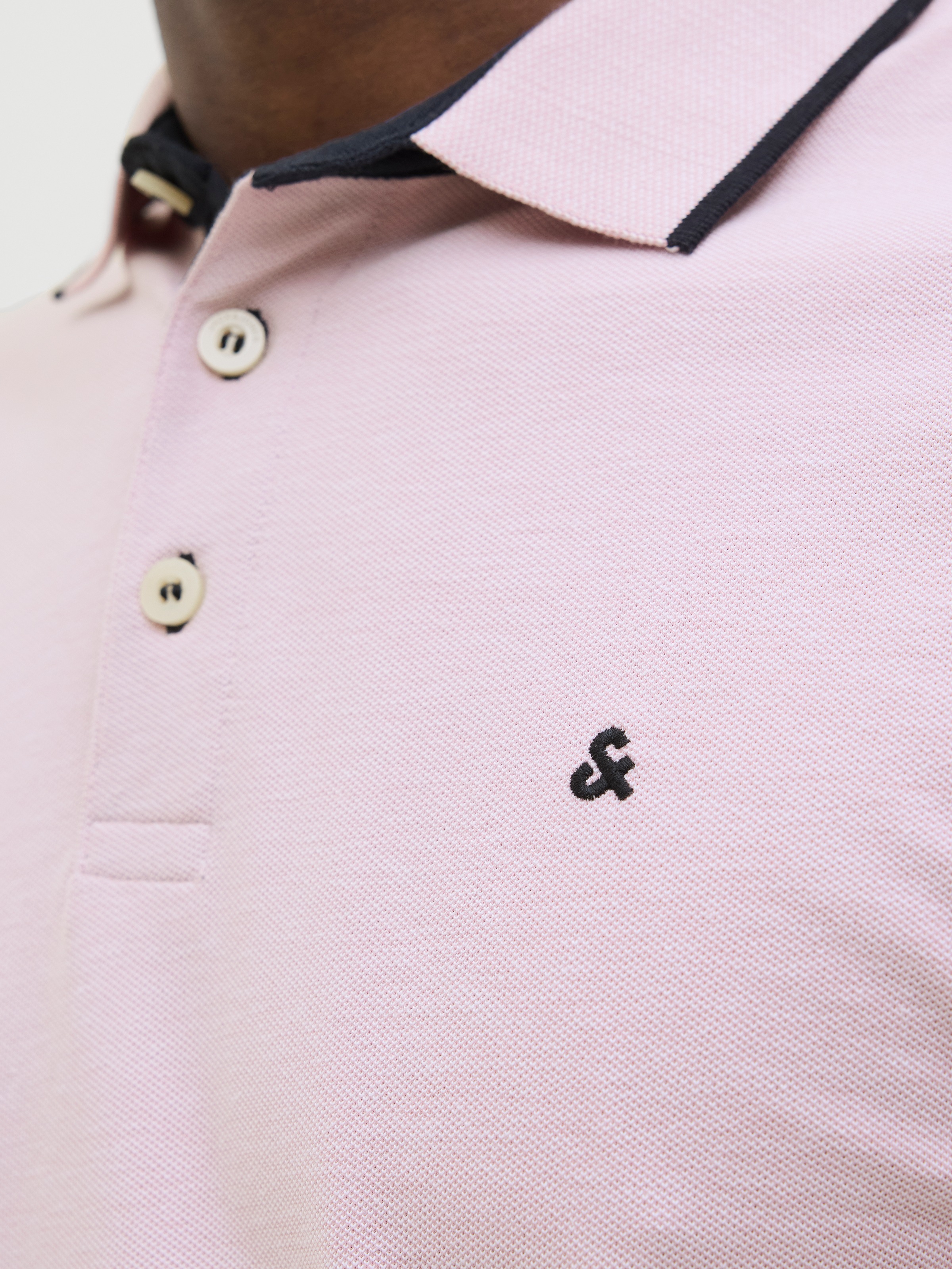 Jack & Jones Poloshirt »JJEPAULOS POLO SS NOOS«, mit Logo Stickerei