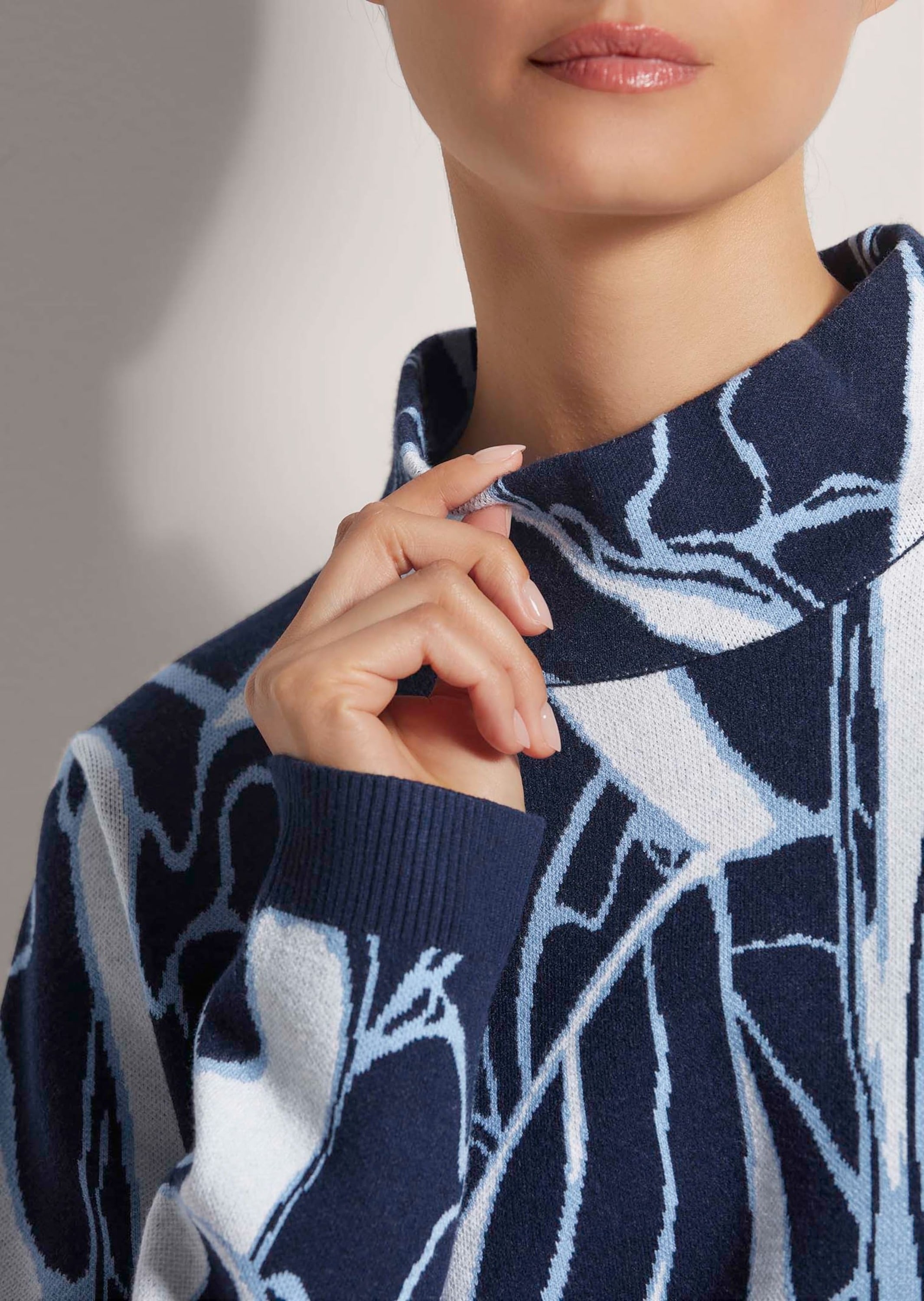 MADELEINE Longpullover »Pullover Jacquard-Pullover«