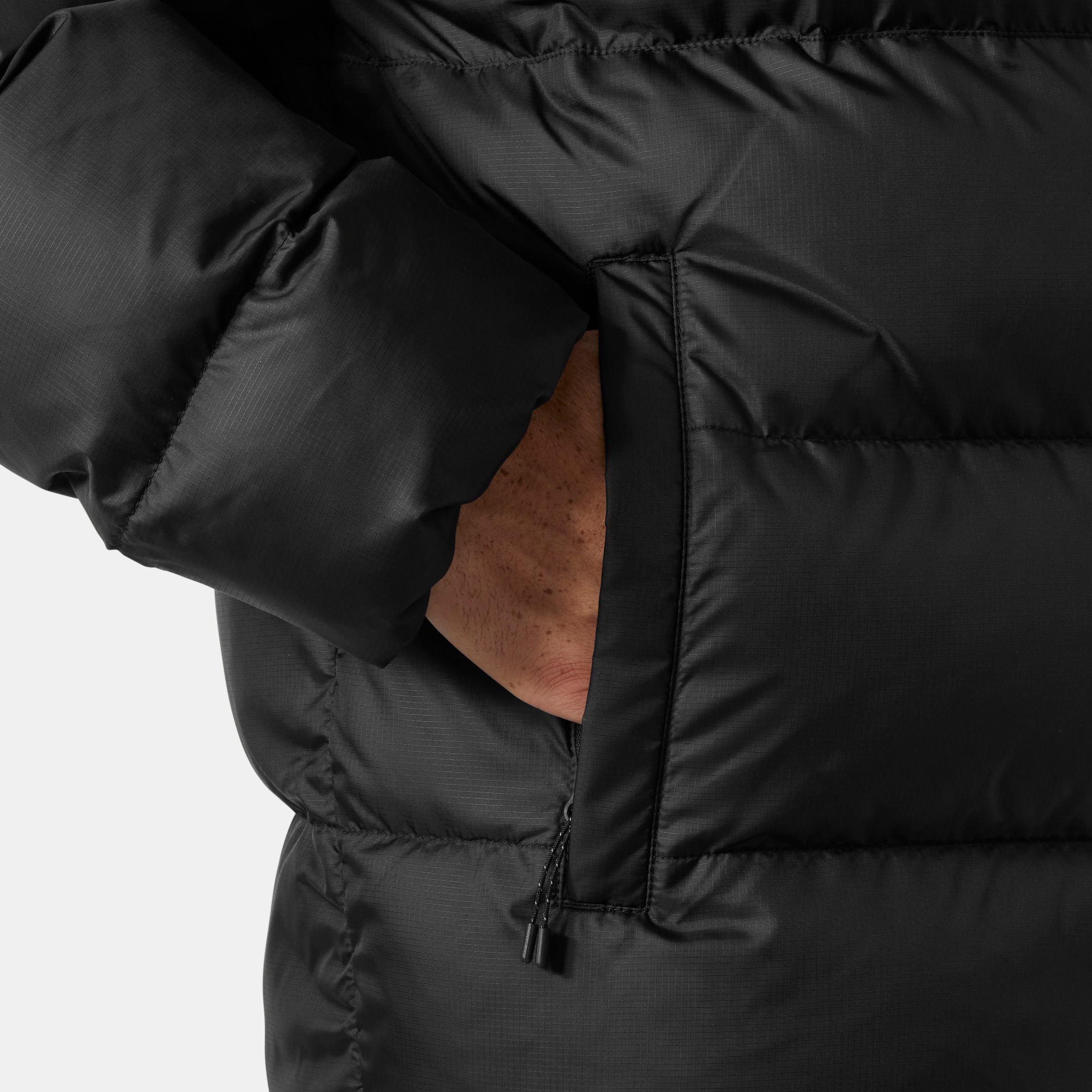 Helly Hansen Steppjacke »ACTIVE PUFFY JACKET« mit Kapuze wärmeisolierende Synthetik-Wattierung, windabweisend