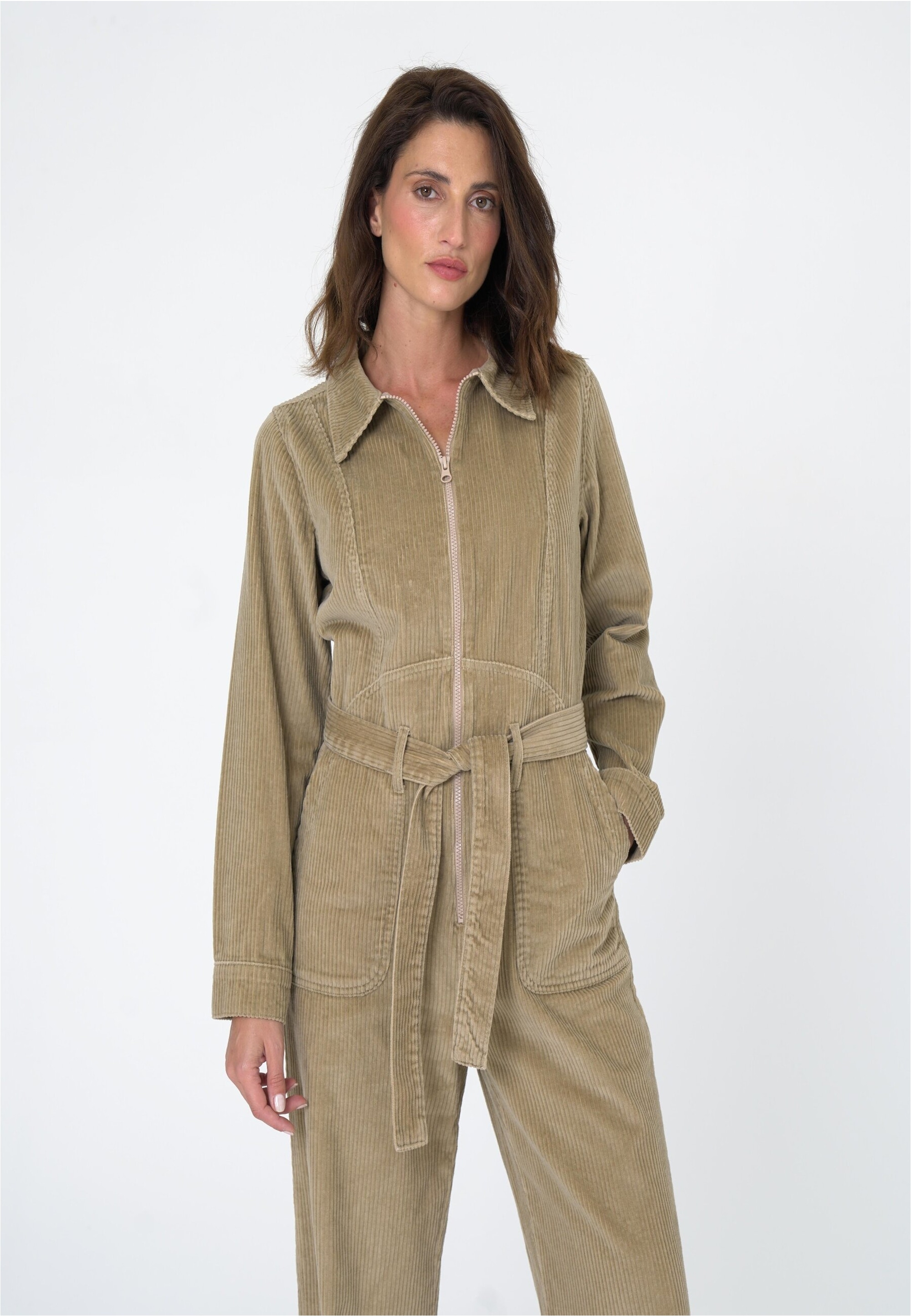 freshlions Jumpsuit »Gabriela«, mit Bindeband in der Taille