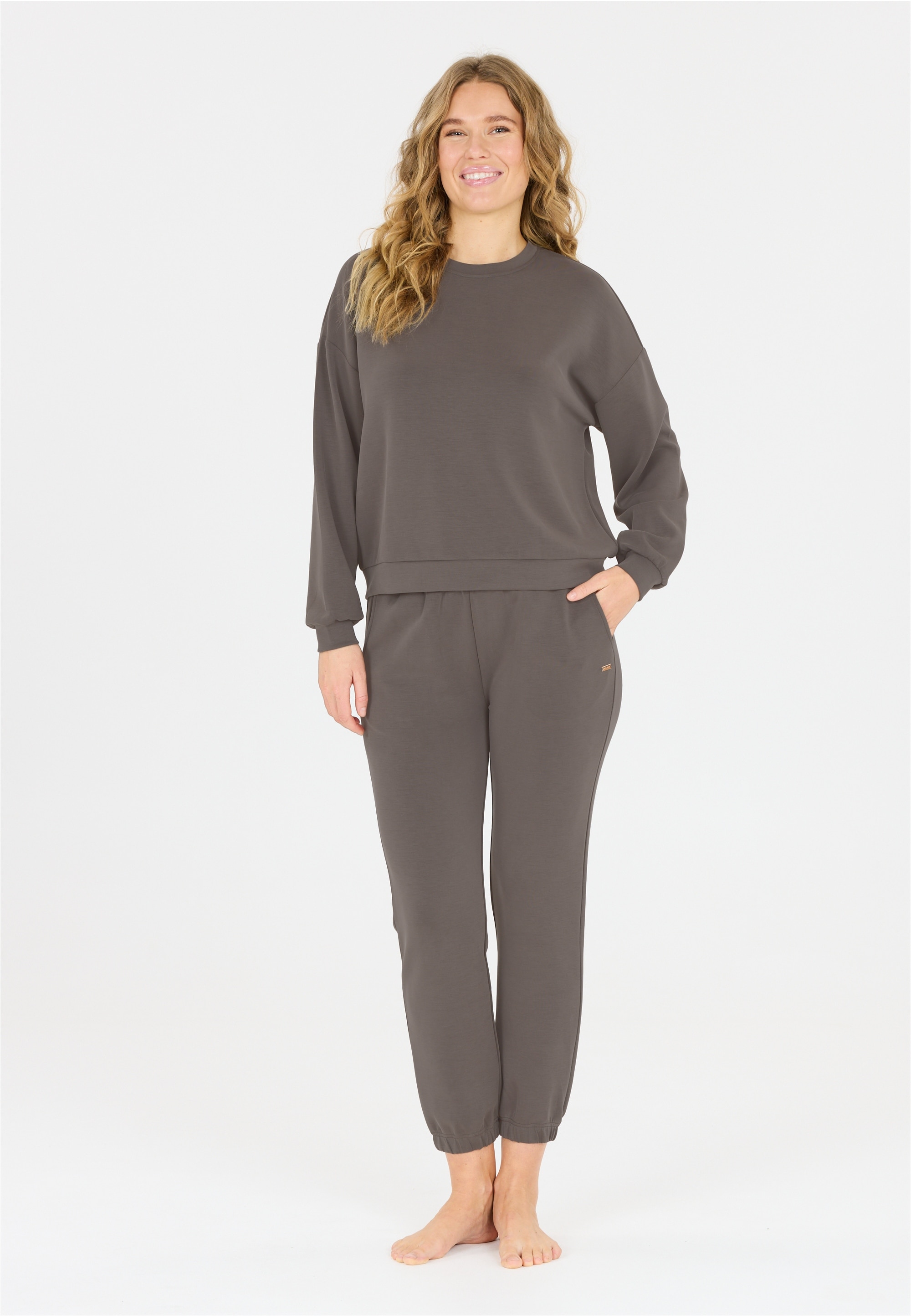 ATHLECIA Sweathose »Jillnana V2«, aus angenehm weichem Material