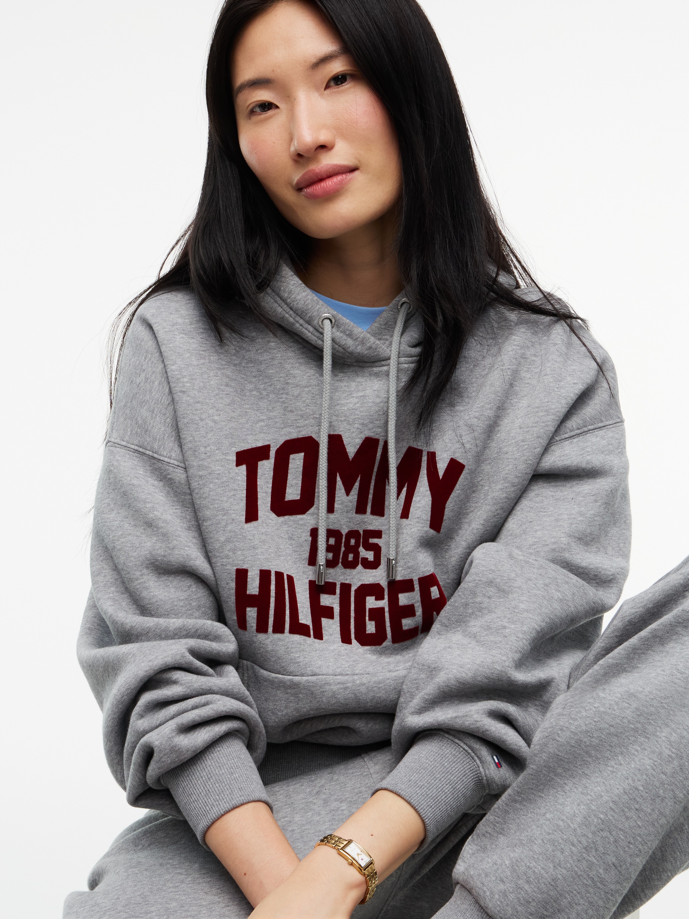 Tommy Hilfiger Kapuzensweatshirt »VARSITY FLOCK RLXD HOODIE«, Baumwollmischung, relaxed fit
