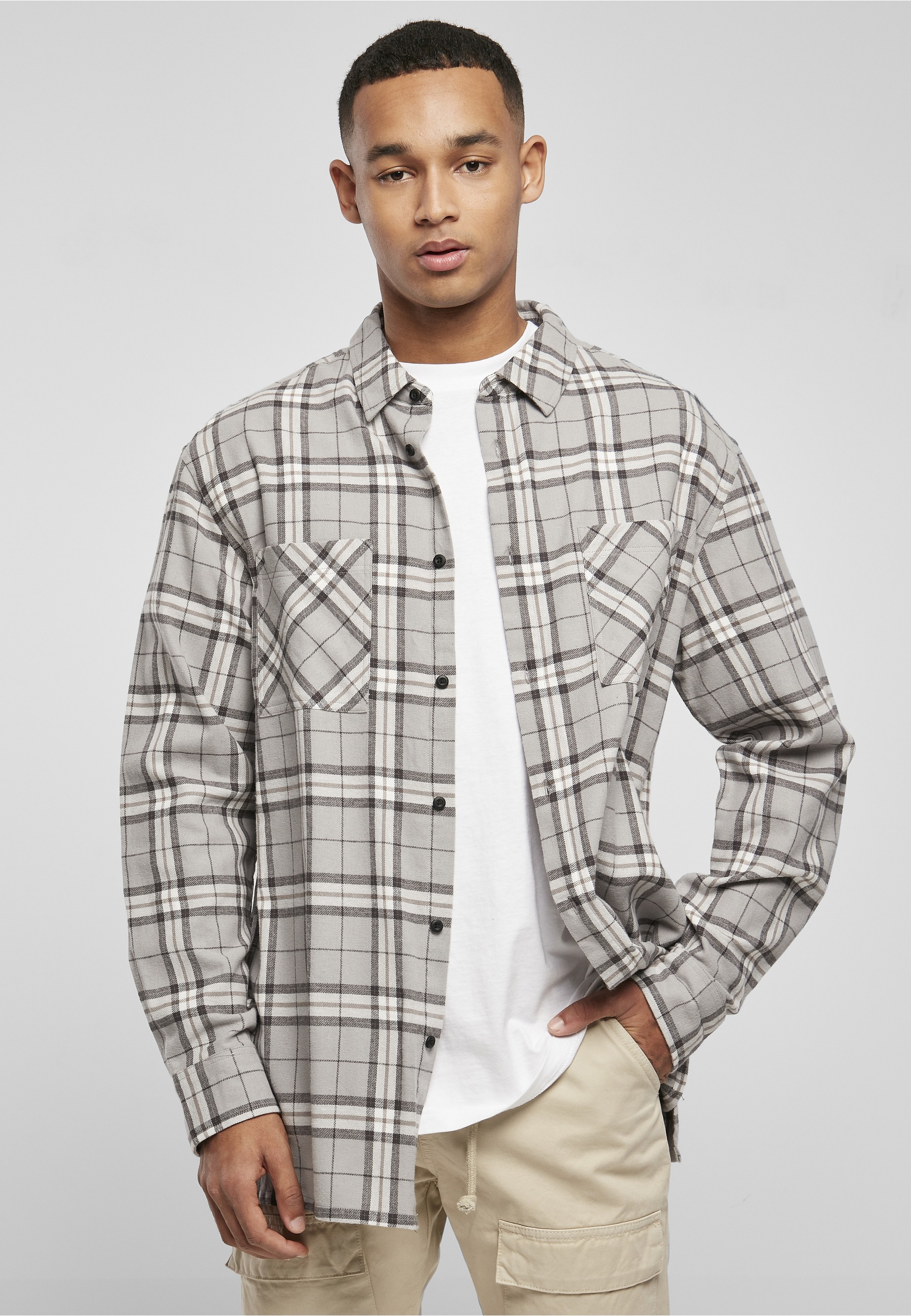 URBAN CLASSICS Kurzarmshirt »Urban Classics Herren Long Oversized Grey Check Shirt« 1 Stk.