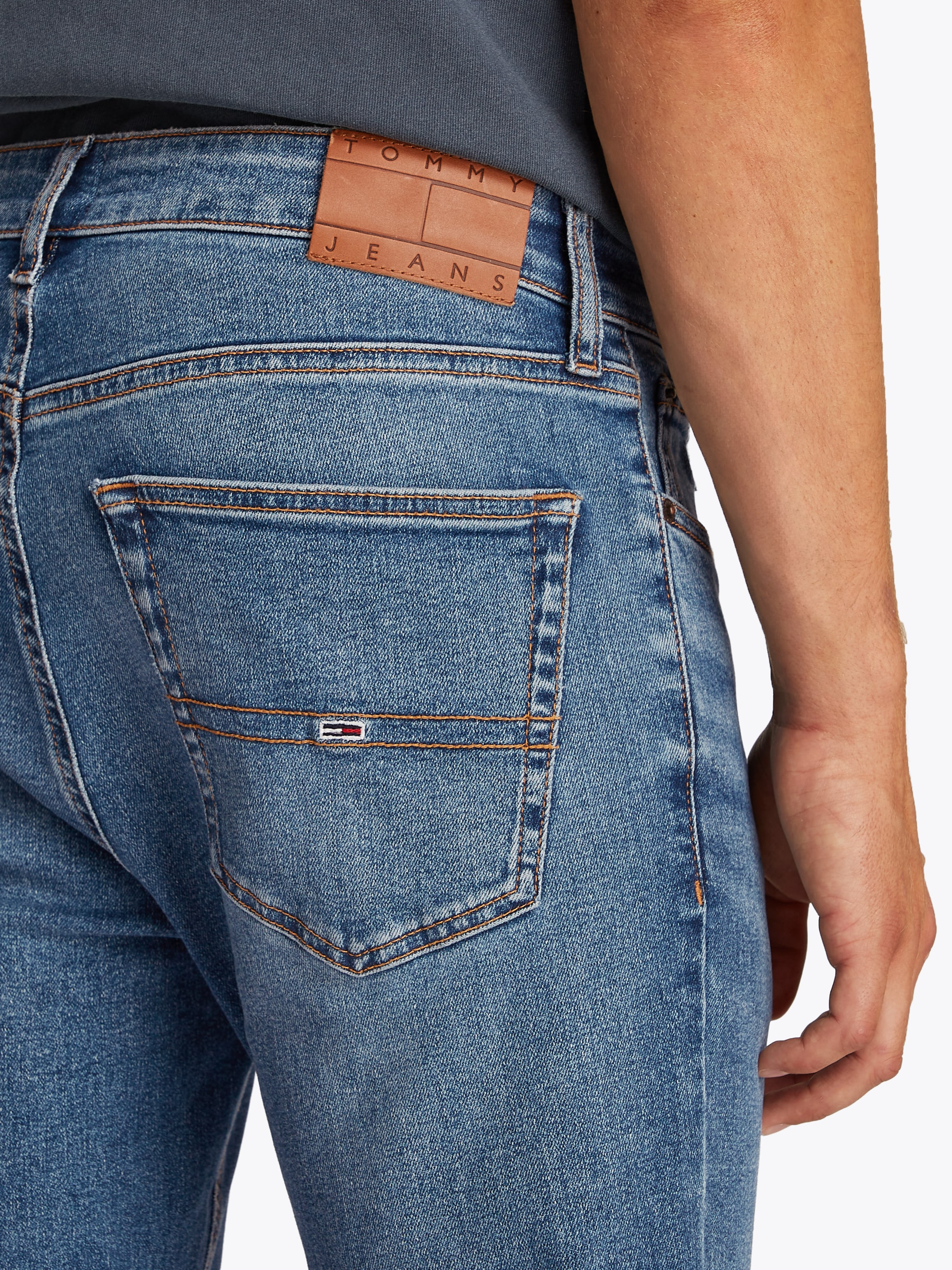 Tommy Jeans Slim-fit-Jeans "Austin Slim Tapered", Mit Gürtelschlaufen günstig online kaufen