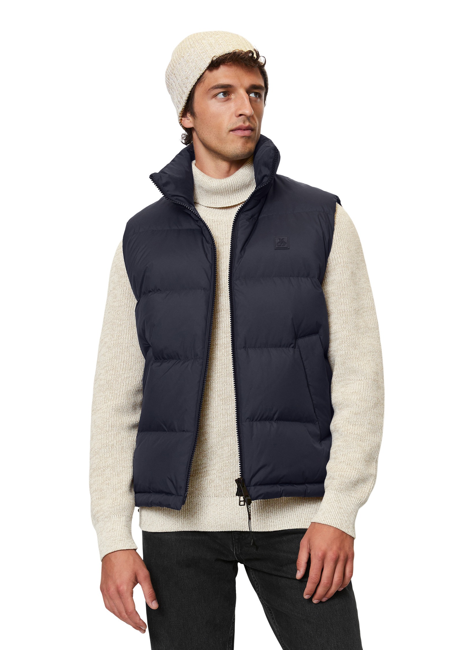 Marc O'Polo Steppweste »mit matter Oberfläche aus recyceltem Polyester«