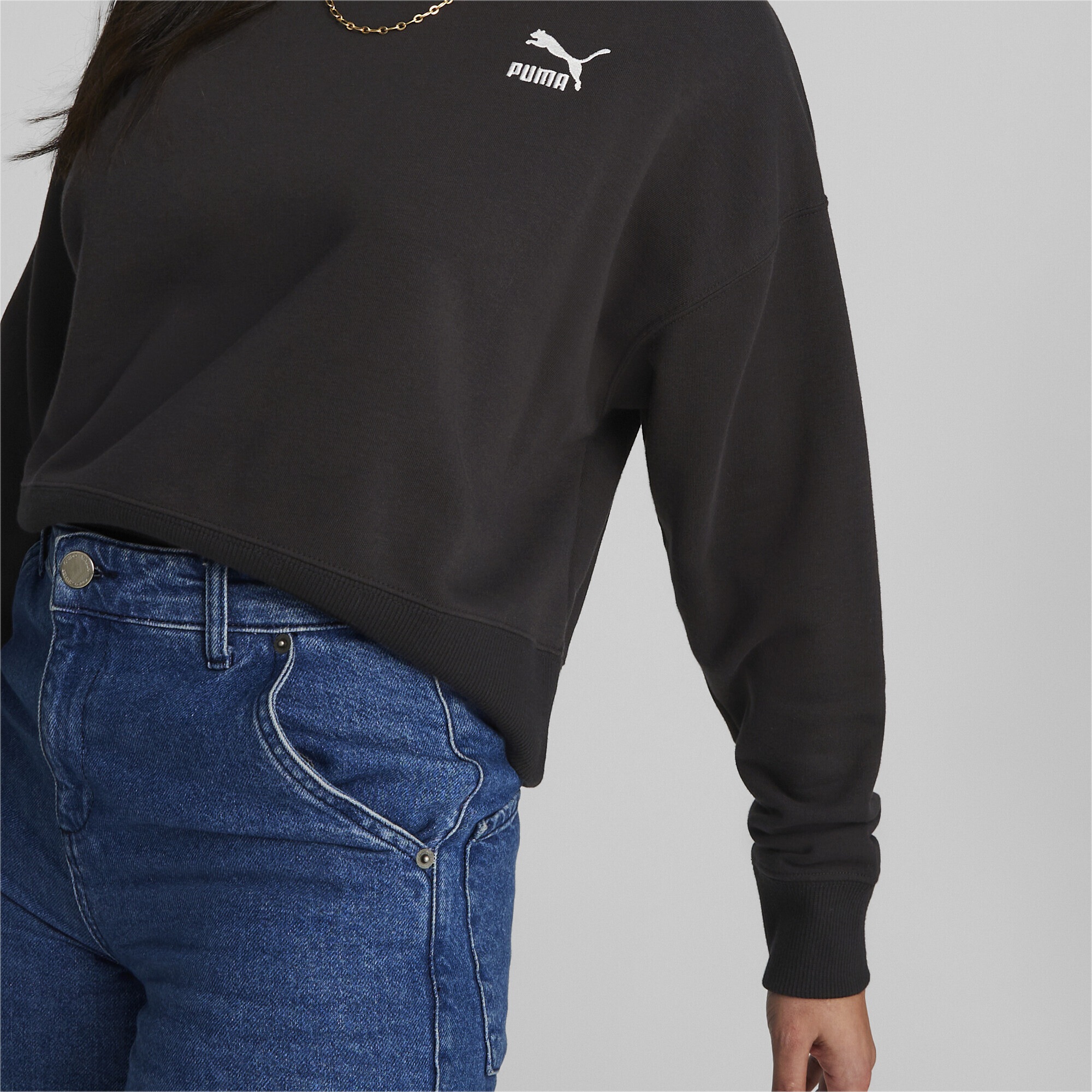 PUMA Sweatshirt »Classics Crew Neck Sweatshirt Damen«