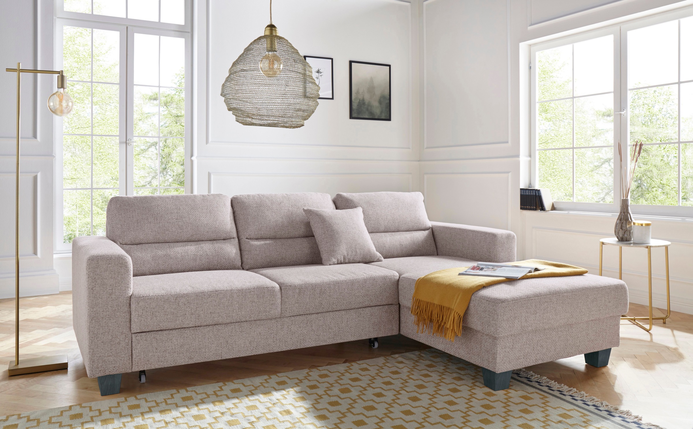 TRENDMANUFAKTUR Ecksofa »Chamber, zeitlos und modern, bequem mit hohem Sitzkomfort, L-Form«, inklusive einer Kopfstütze, wahlweise mit Schlaffunktion