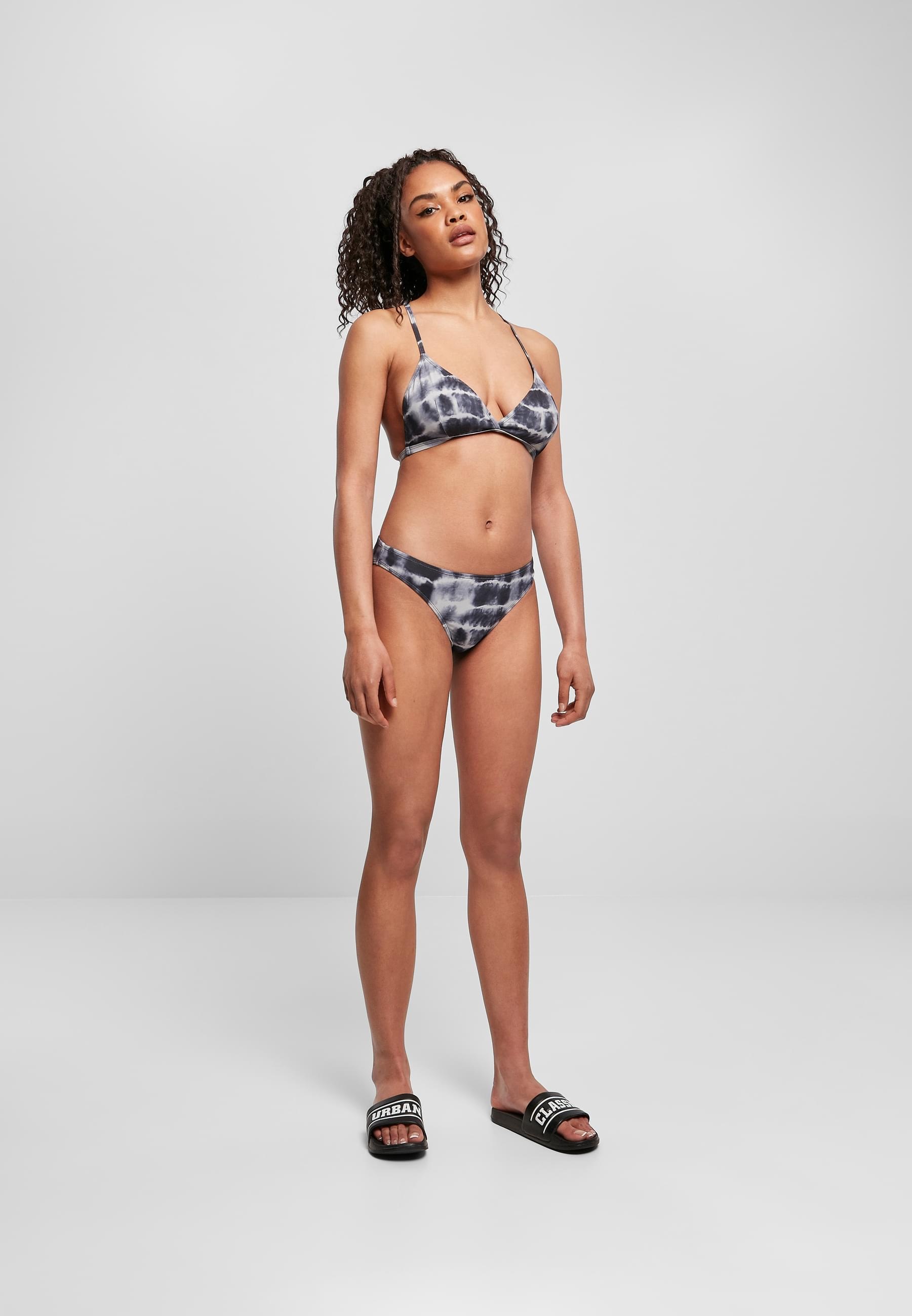 URBAN CLASSICS Bügel-Bikini »Urban Classics Damen Ladies Tie Dye Triangle Back Bikini«