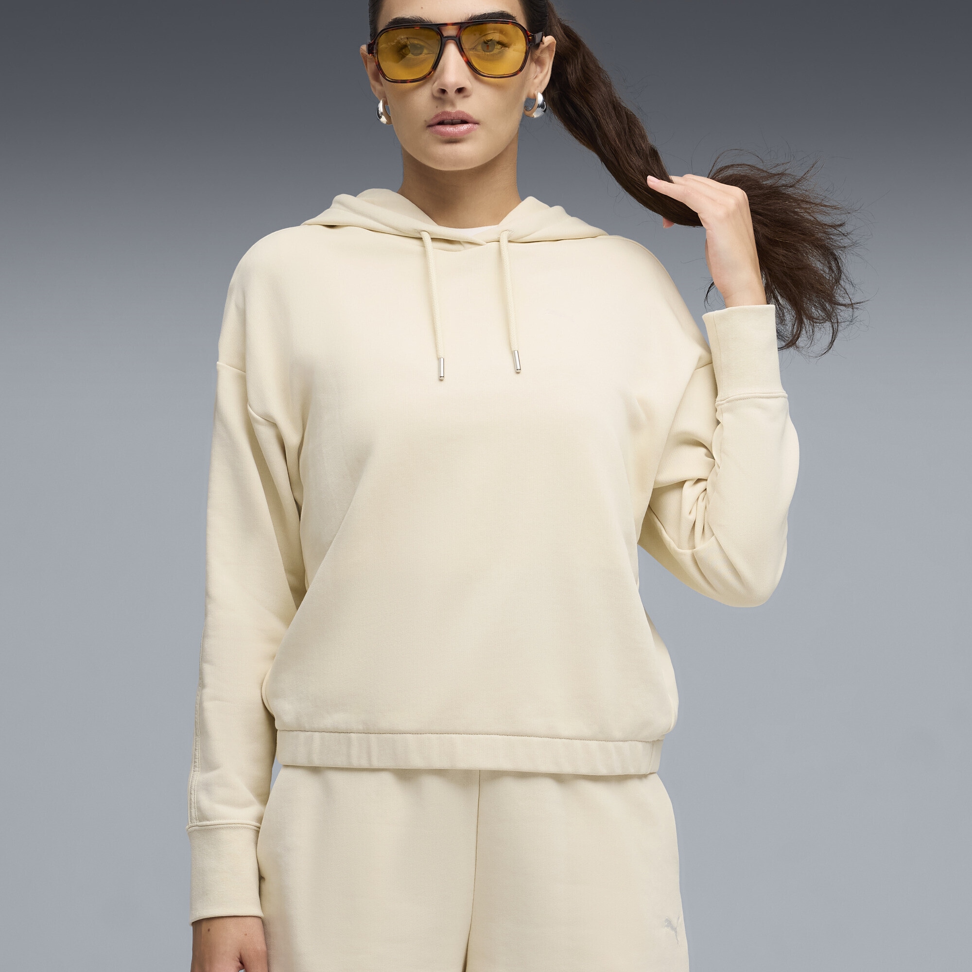 PUMA Jogginganzug »Relaxed Kurzer Trainingsanzug mit Kapuze Damen«