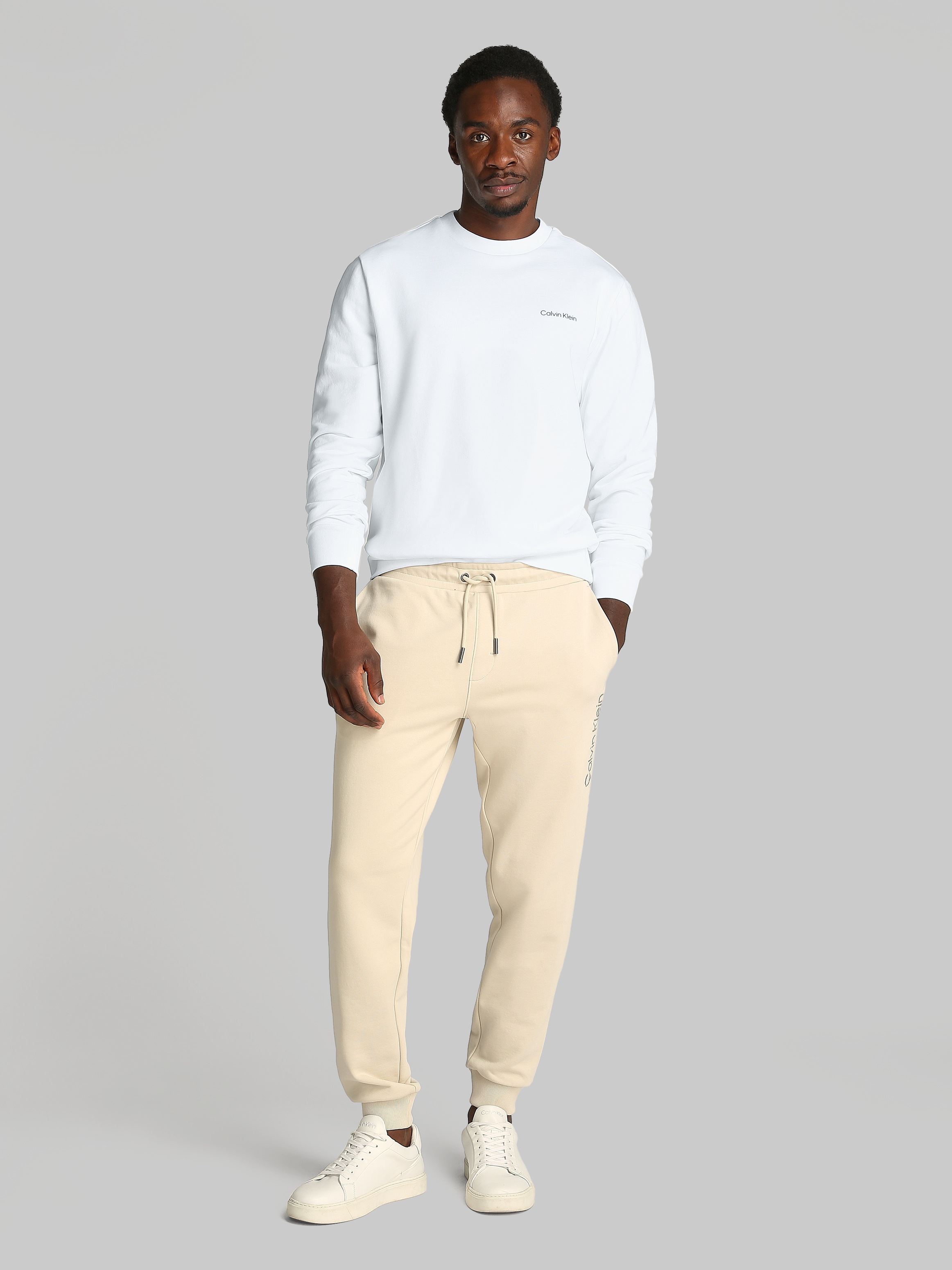 Calvin Klein Sweatshirt »CP-LINEAR BOX LOGO SWEATSHIRT«, mit Logo auf der Rückseite